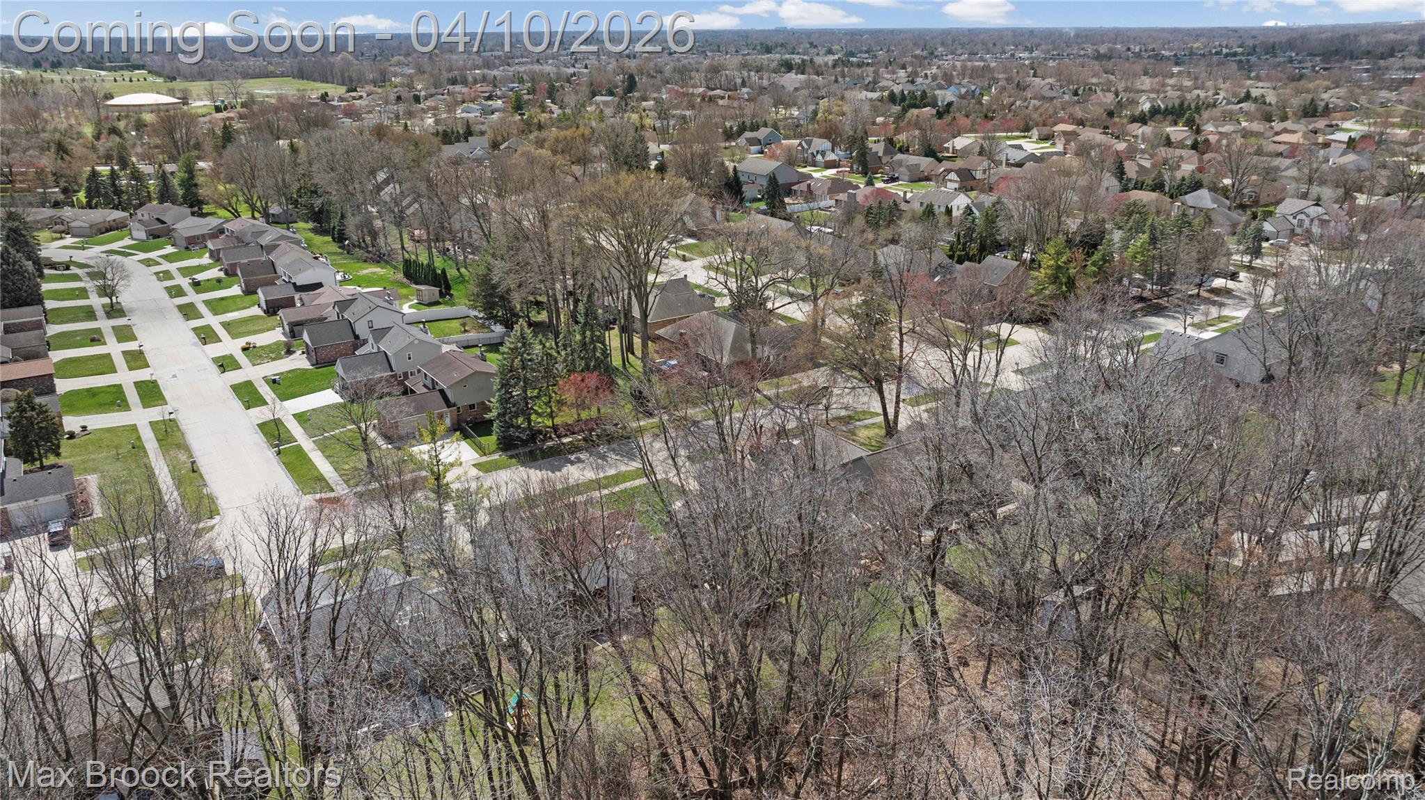 17883 Foxpointe Drive