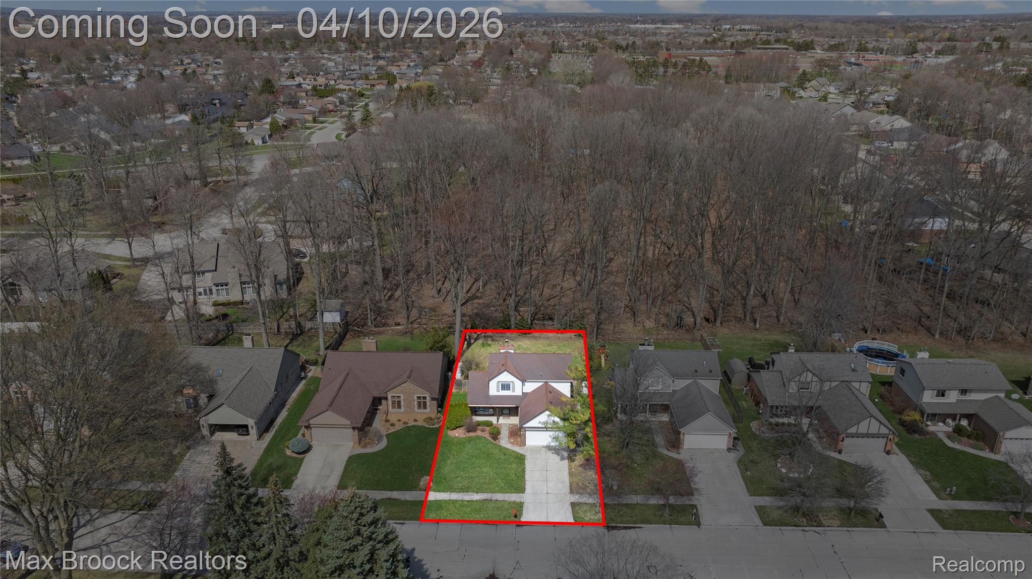 17883 Foxpointe Drive