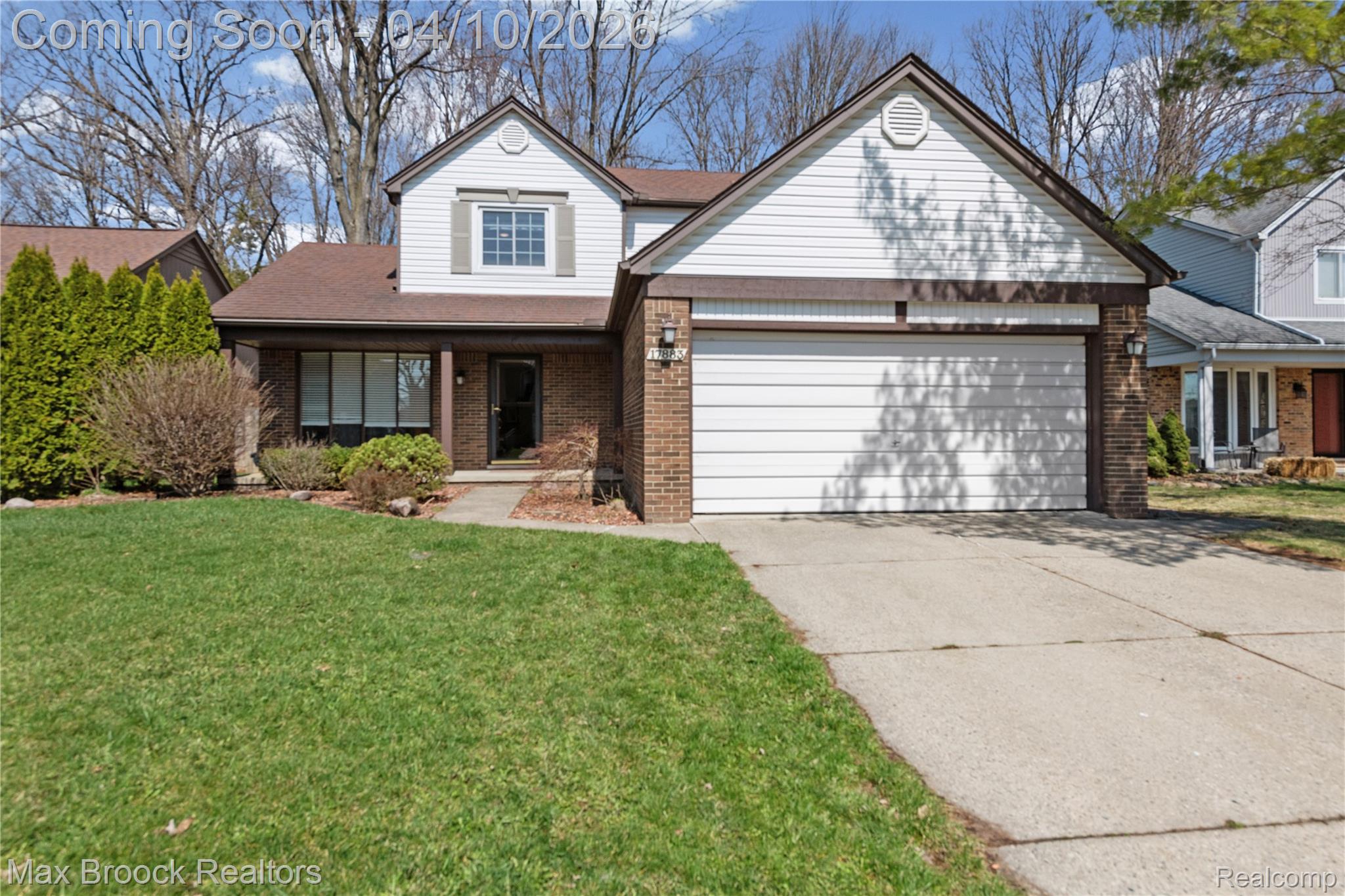 17883 Foxpointe Drive