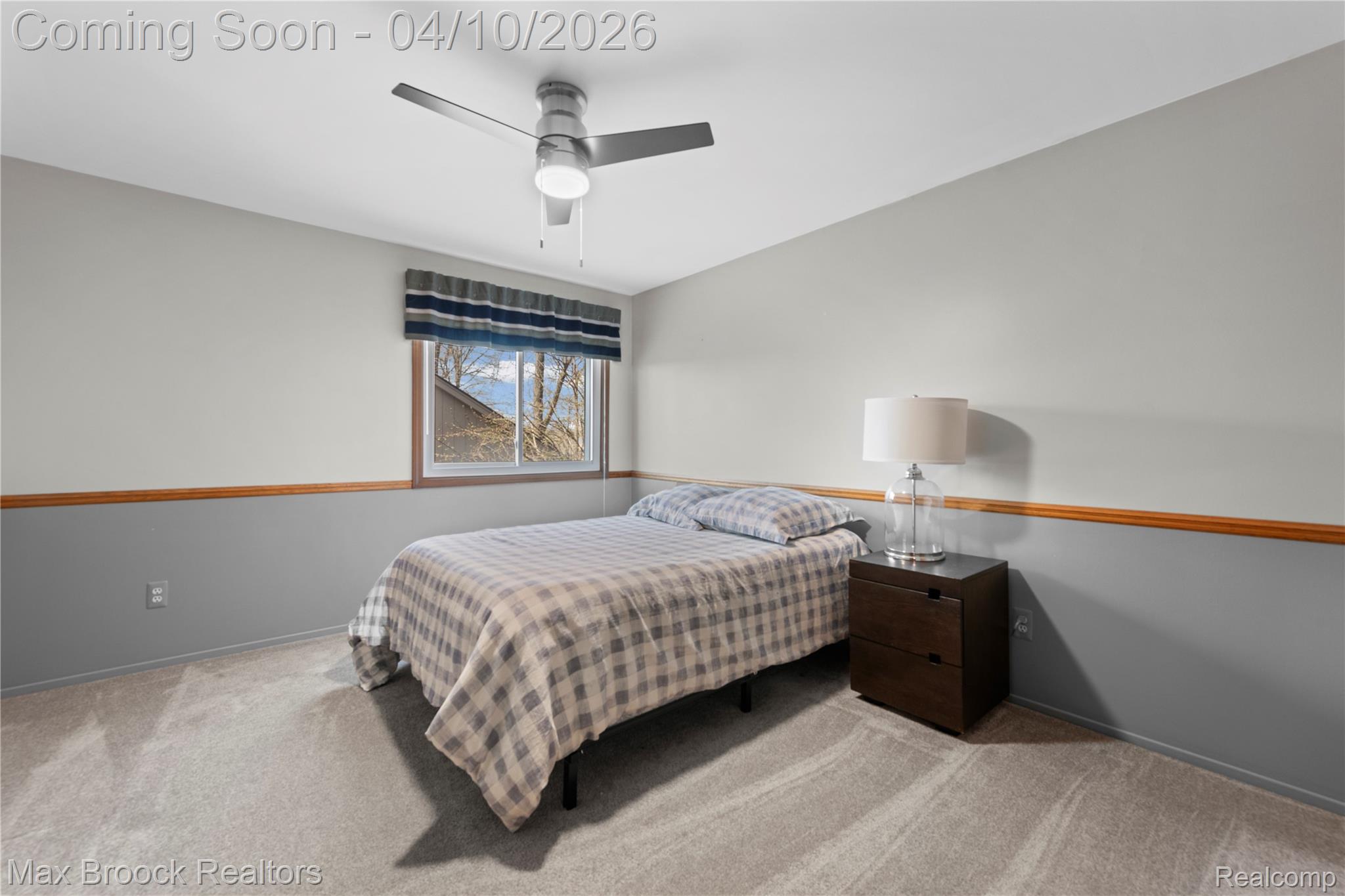 17883 Foxpointe Drive