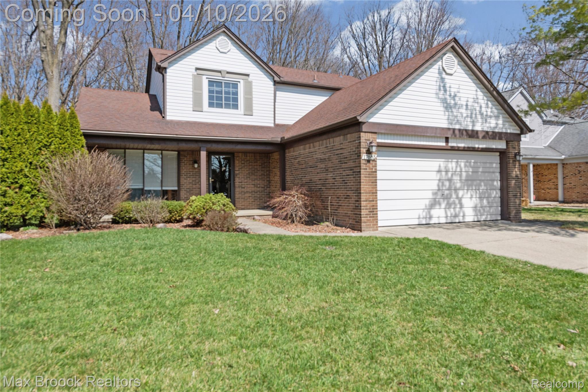 17883 Foxpointe Drive