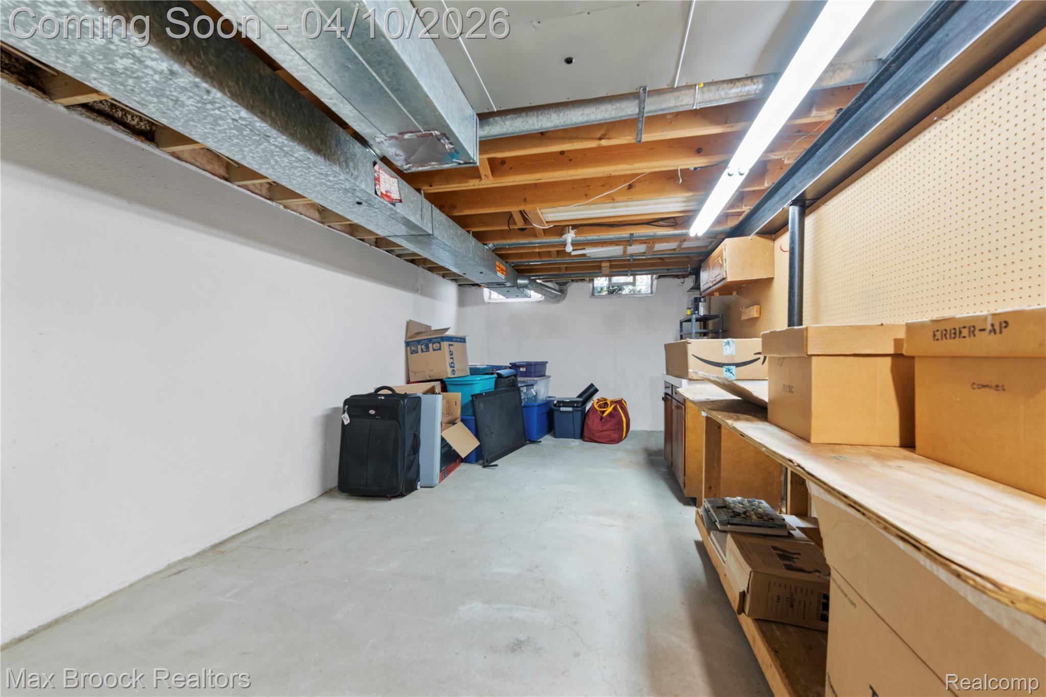 17883 Foxpointe Drive