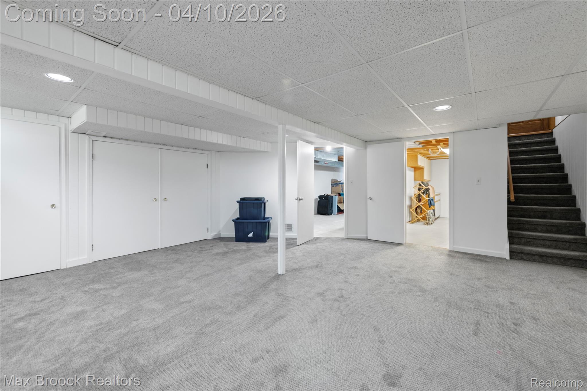 17883 Foxpointe Drive