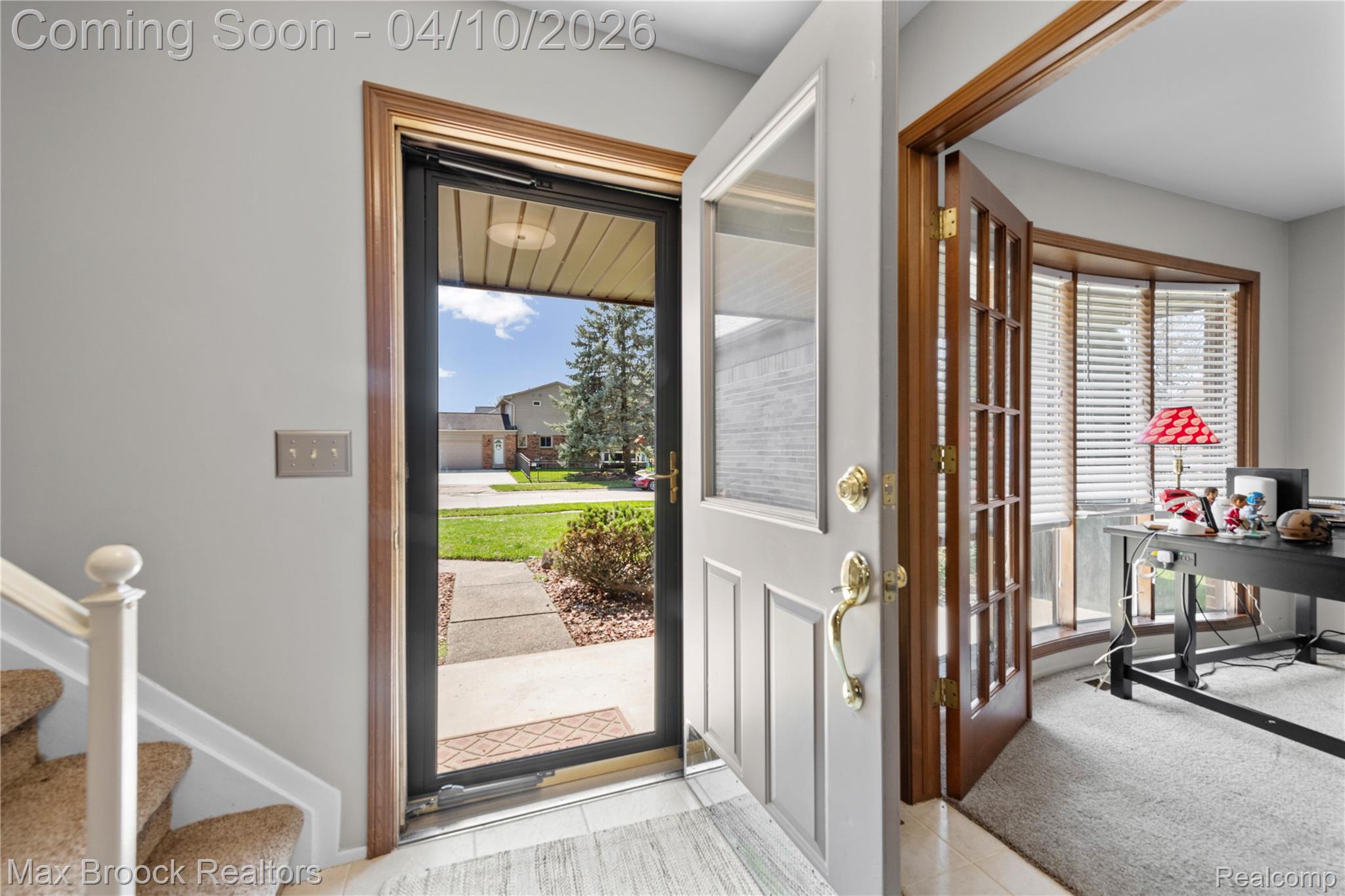 17883 Foxpointe Drive