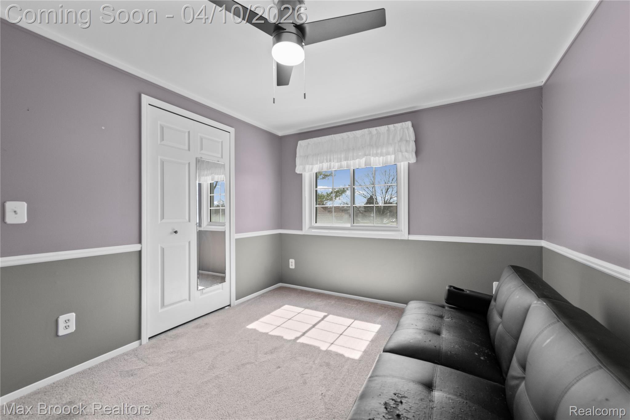 17883 Foxpointe Drive