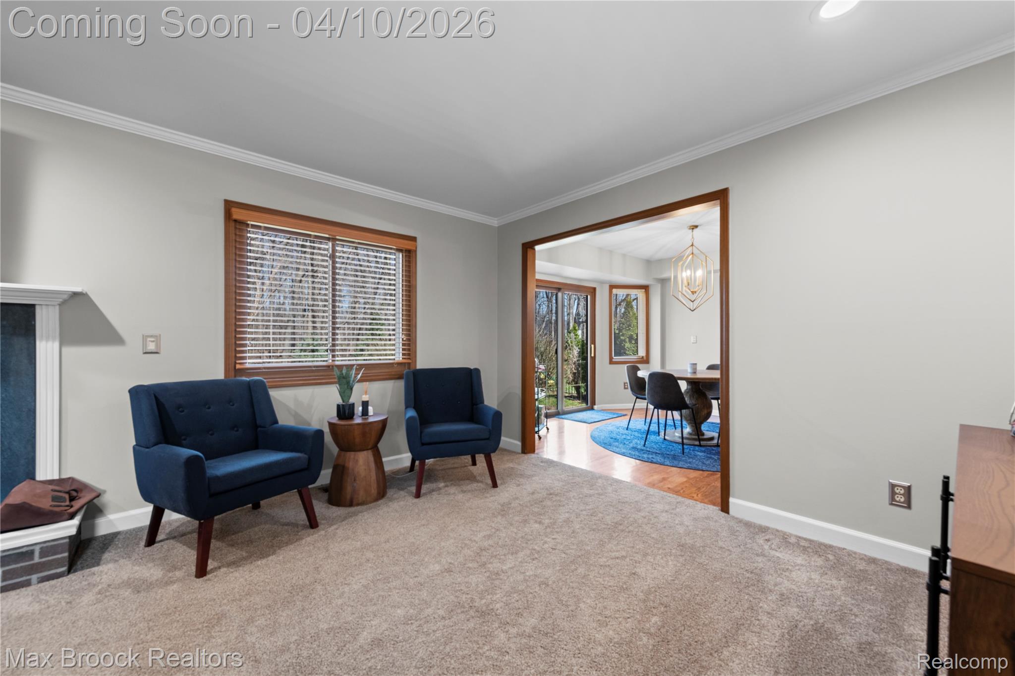 17883 Foxpointe Drive