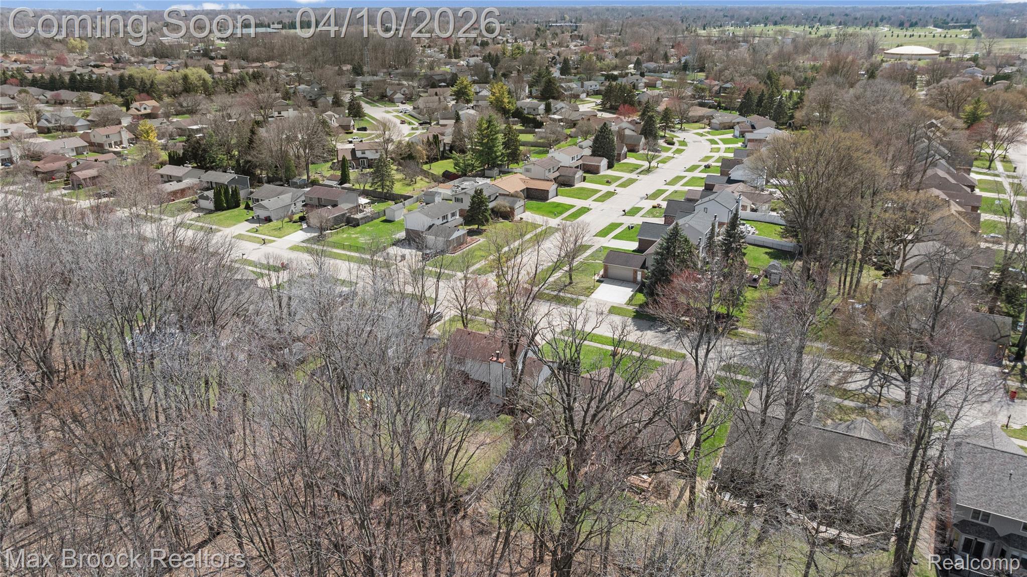 17883 Foxpointe Drive