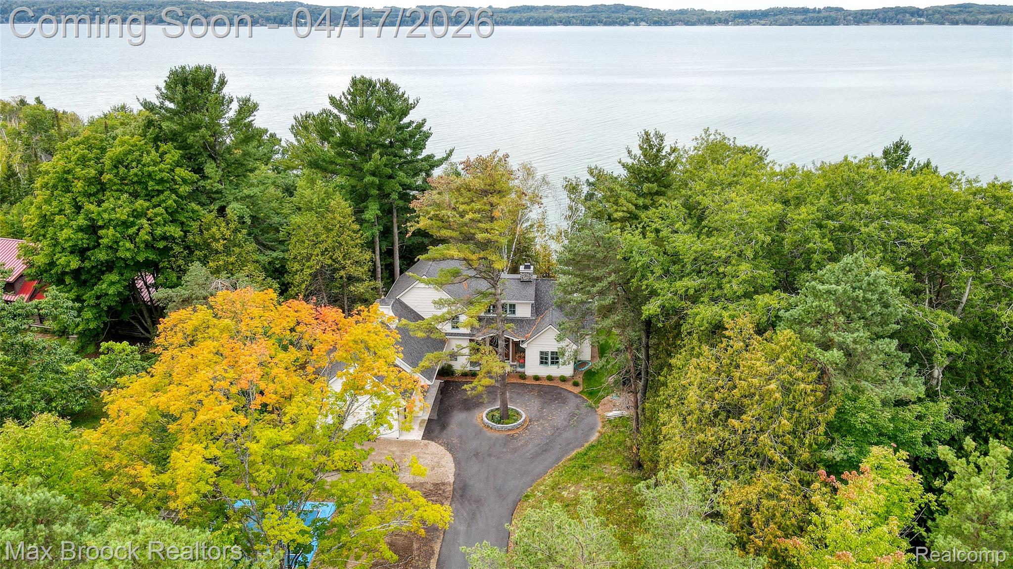 1432 S East Torch Lake Drive