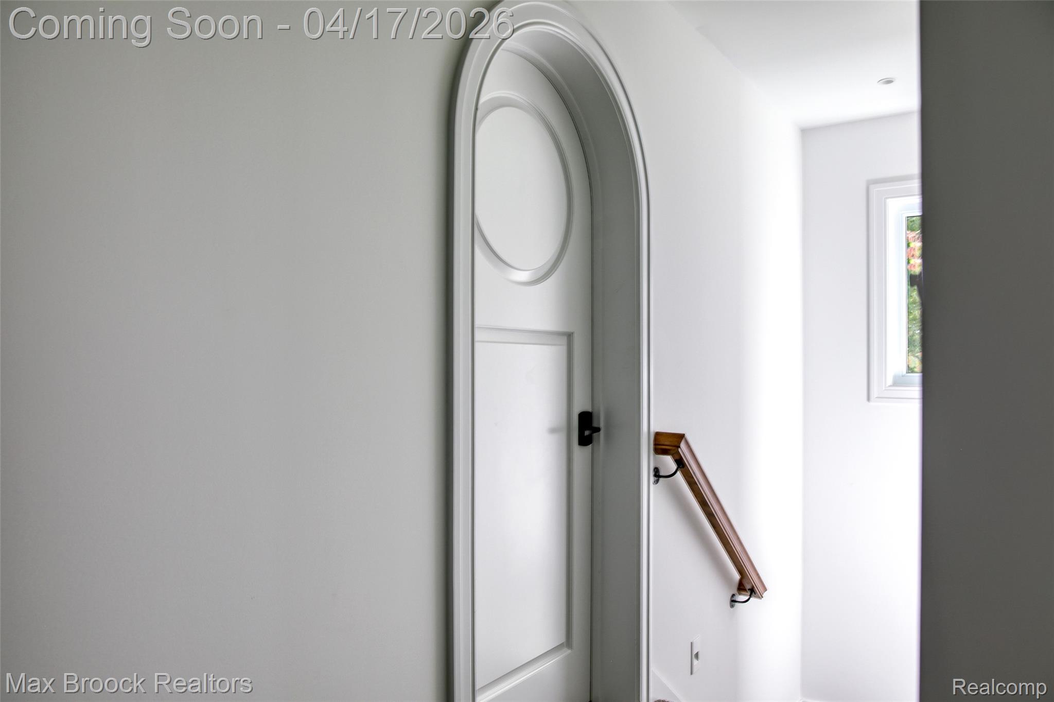 1432 S East Torch Lake Drive