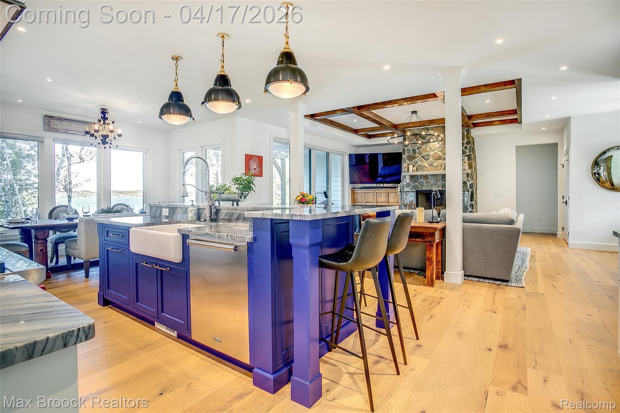 1432 S East Torch Lake Drive