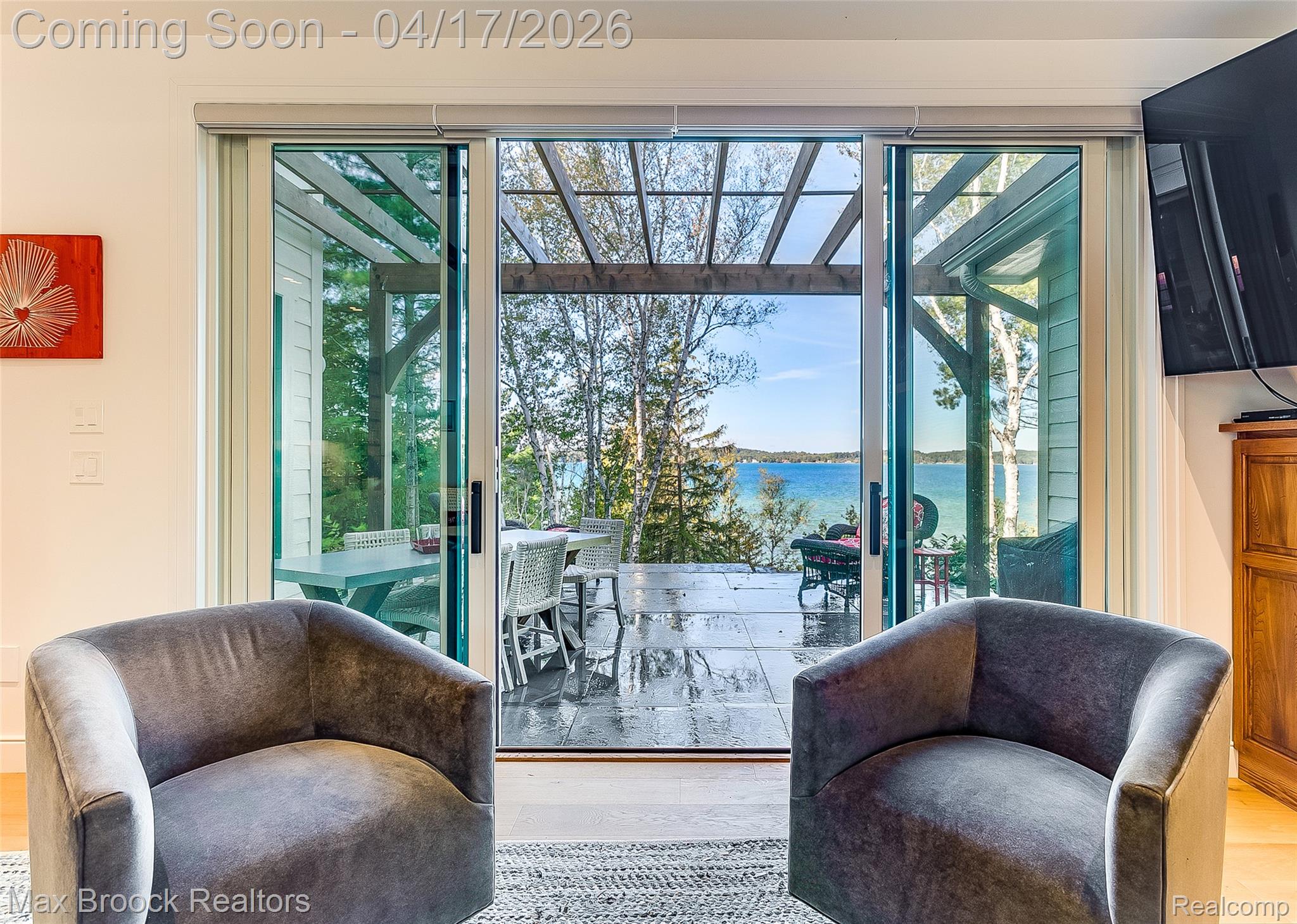 1432 S East Torch Lake Drive