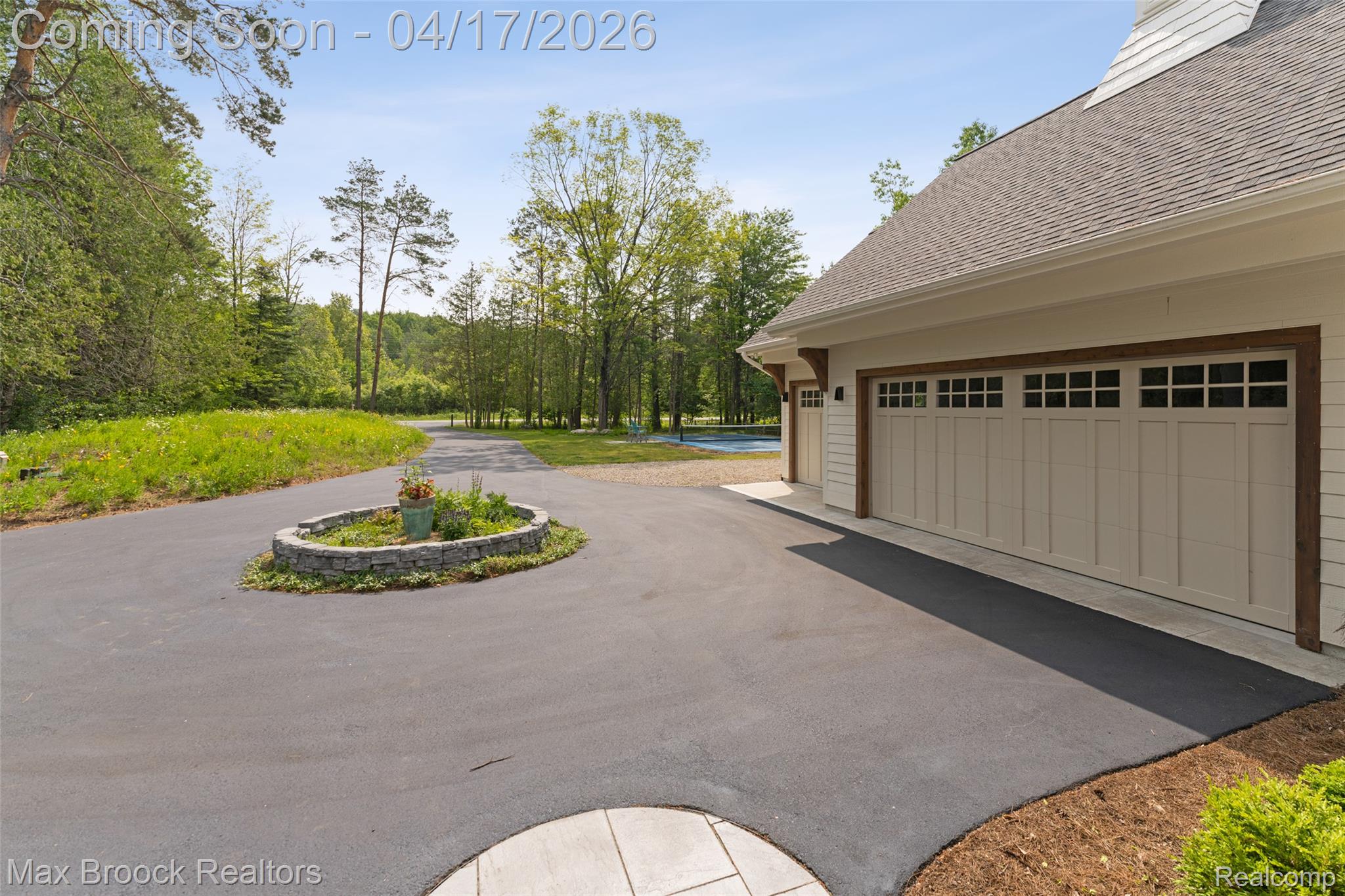 1432 S East Torch Lake Drive