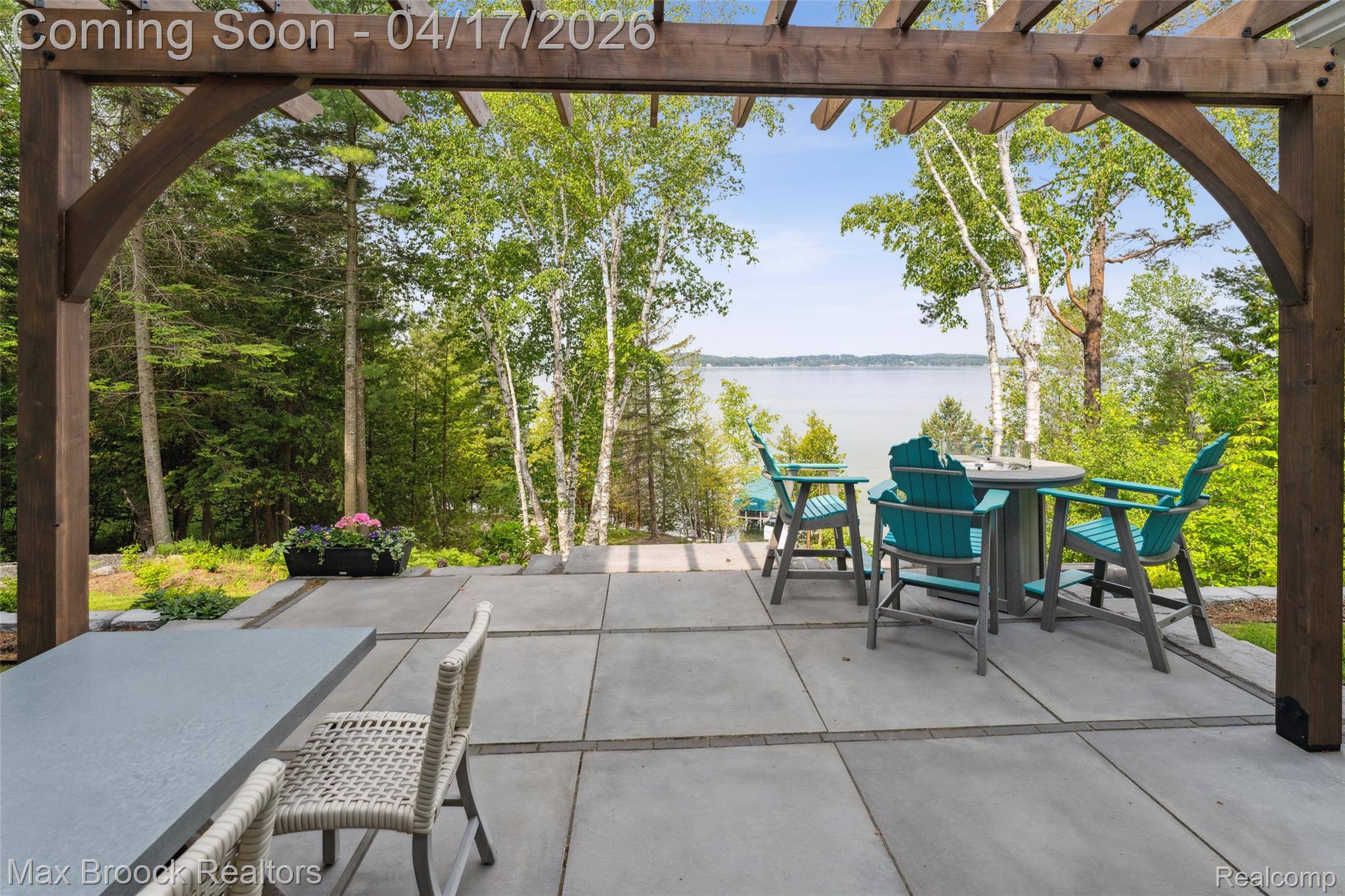 1432 S East Torch Lake Drive