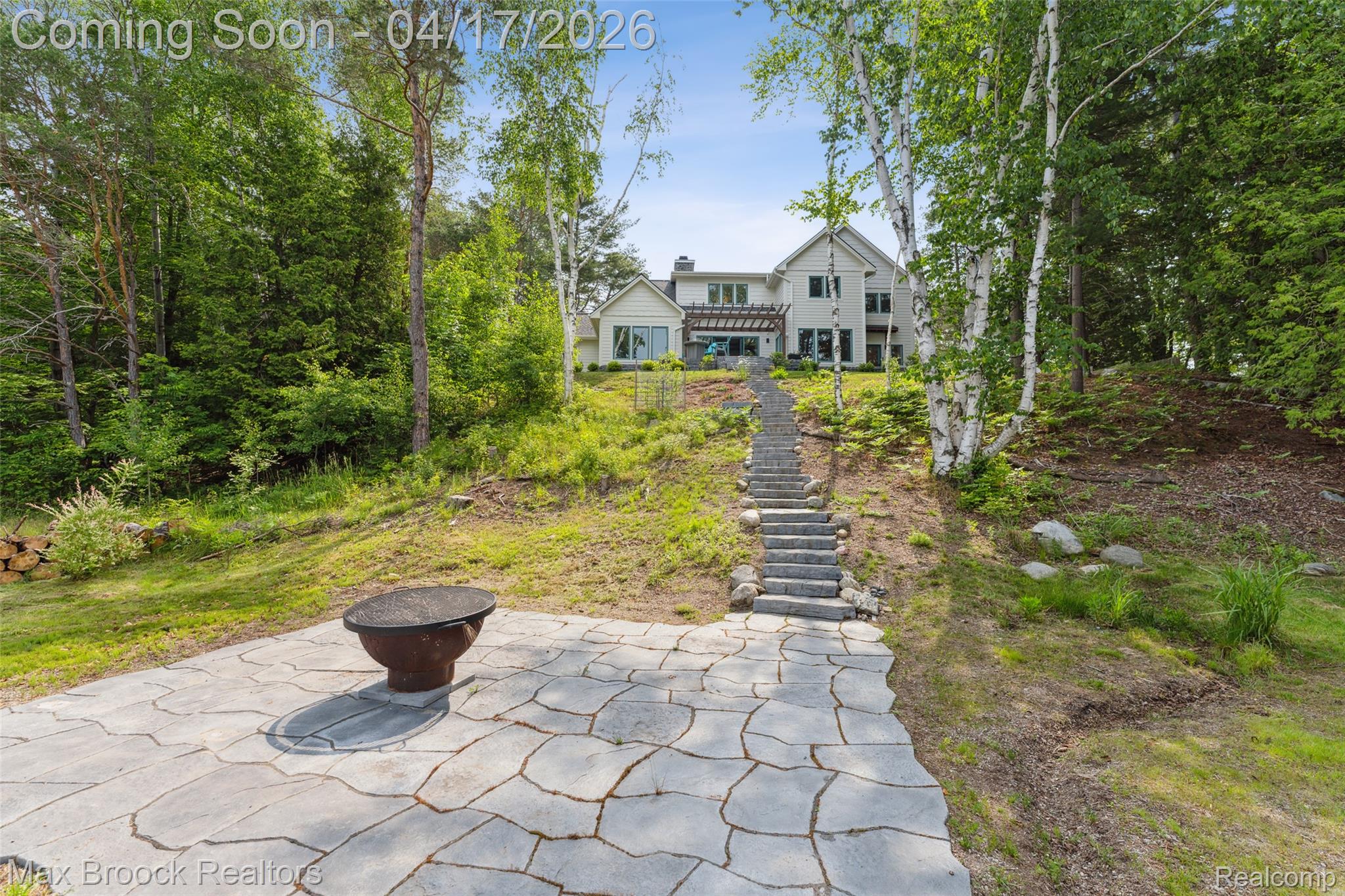 1432 S East Torch Lake Drive