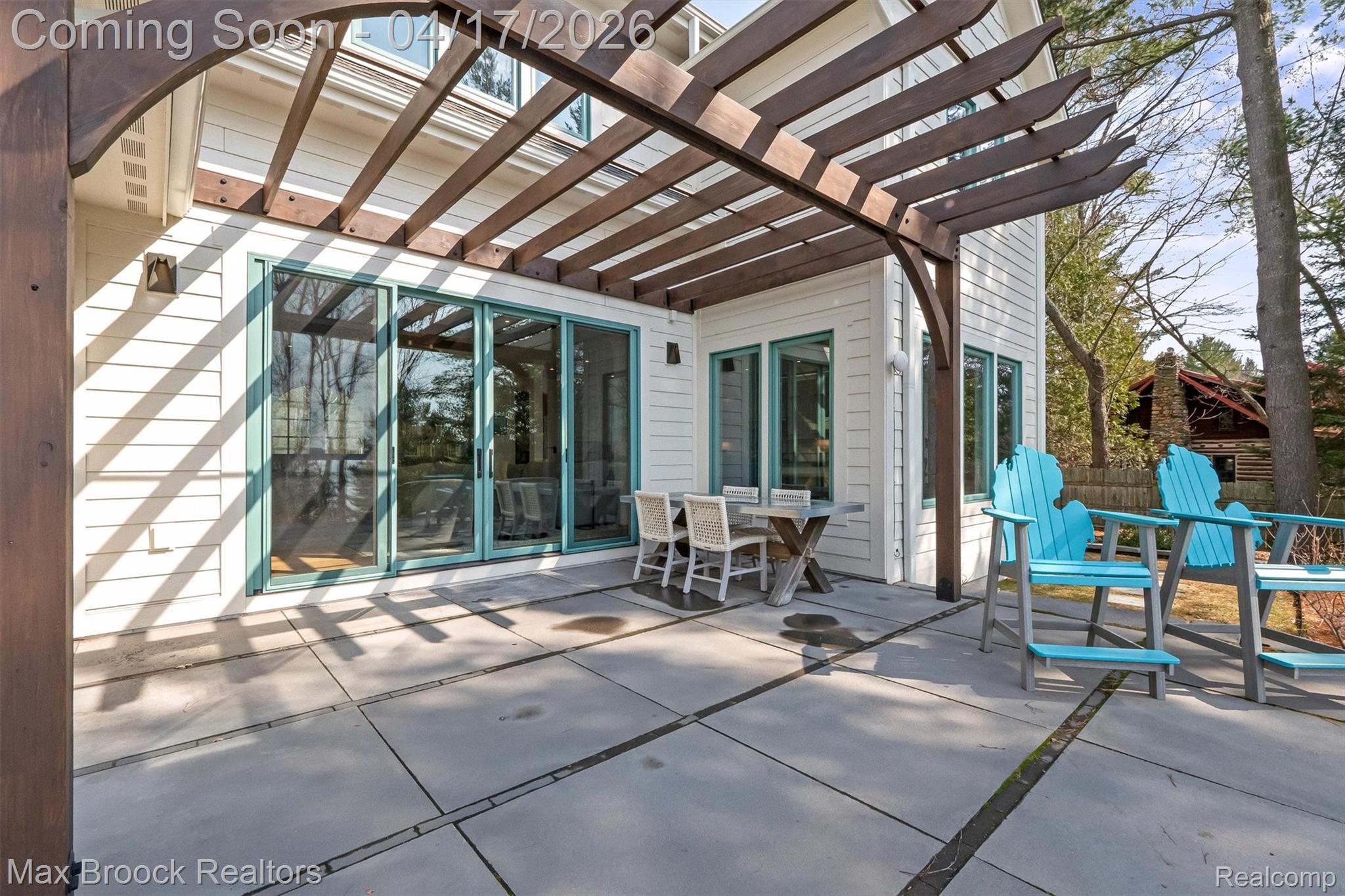 1432 S East Torch Lake Drive