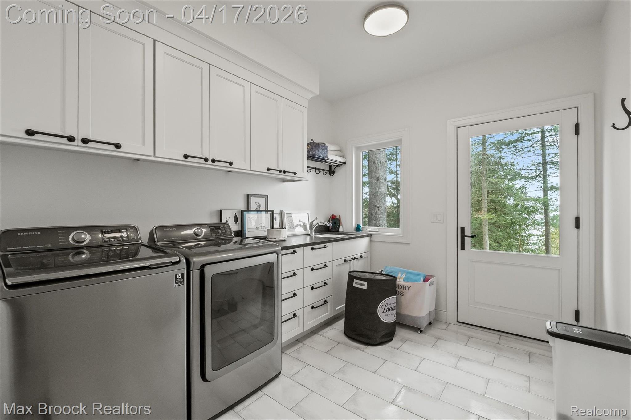 1432 S East Torch Lake Drive