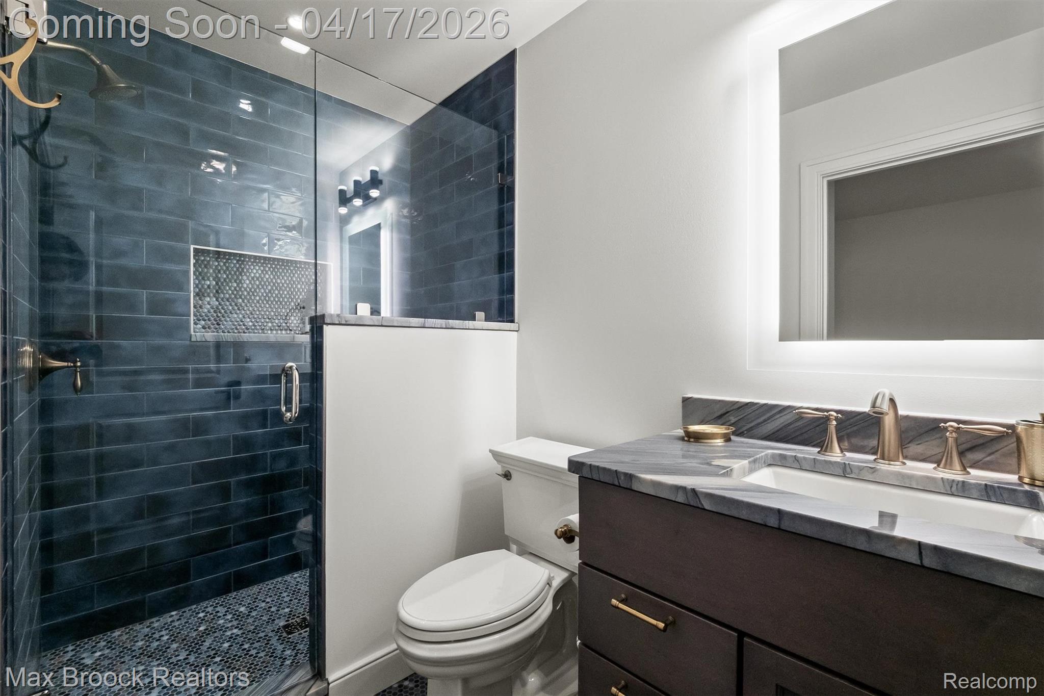 1432 S East Torch Lake Drive