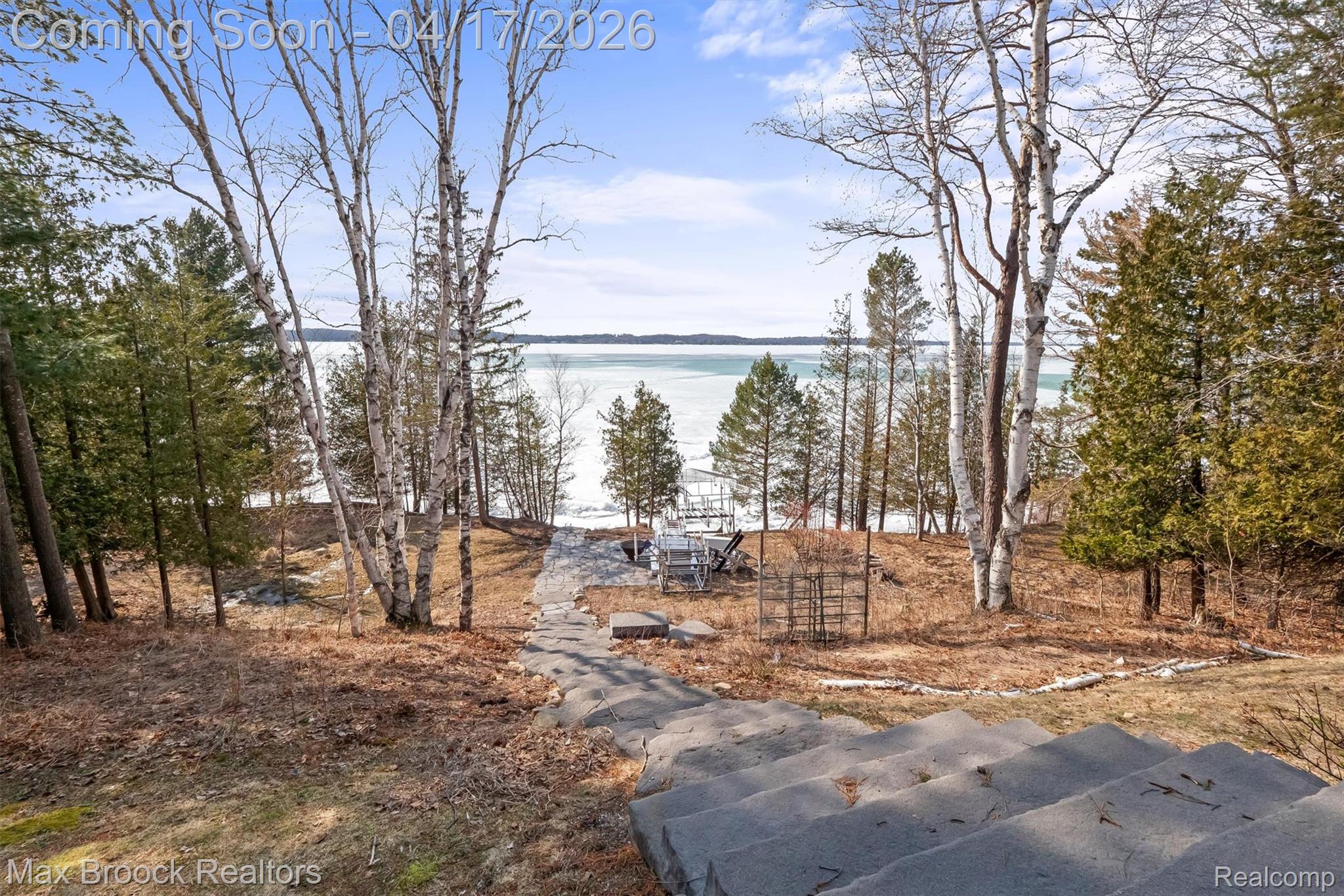 1432 S East Torch Lake Drive