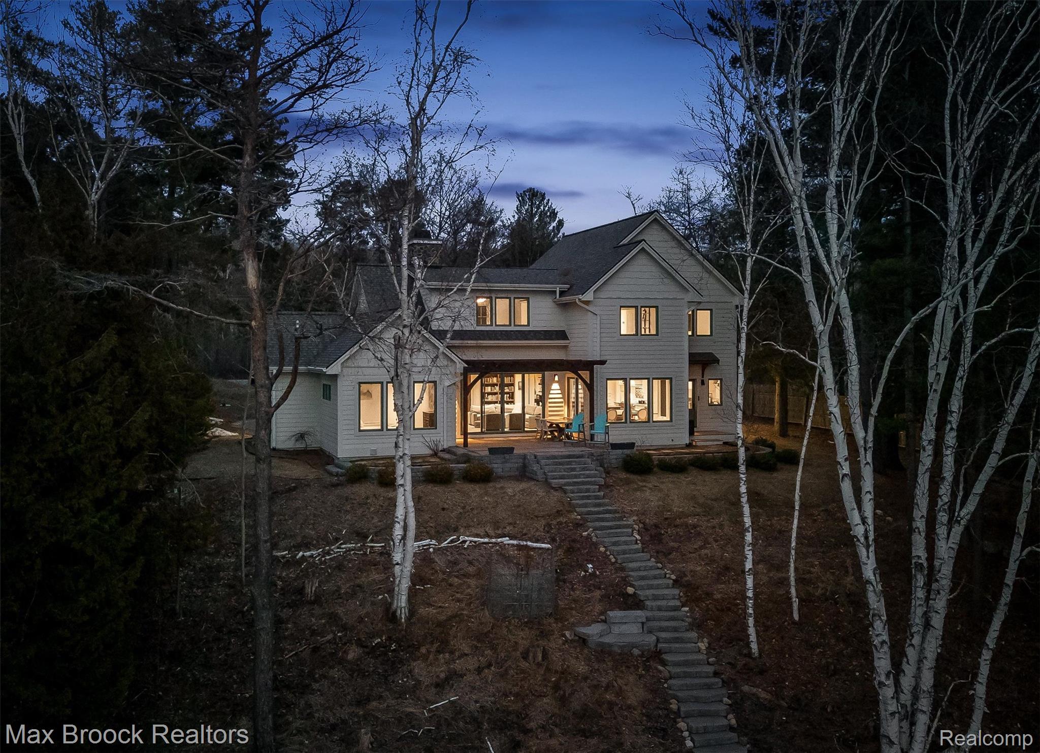 1432 S East Torch Lake Drive