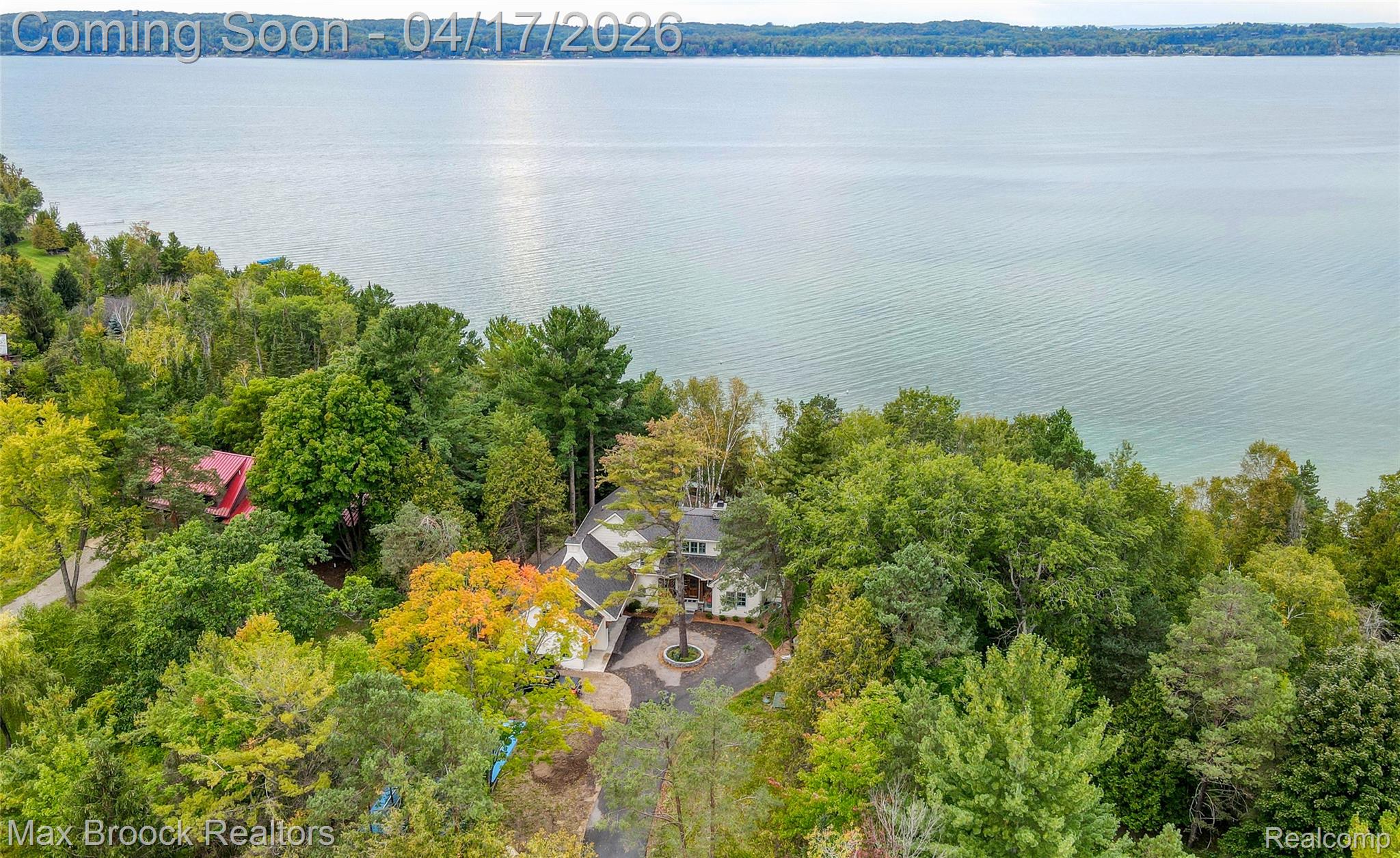 1432 S East Torch Lake Drive