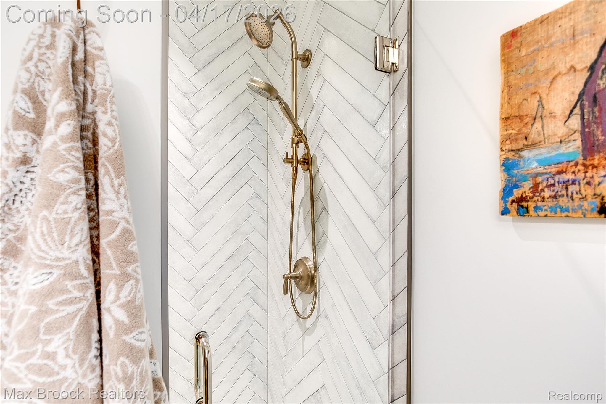 1432 S East Torch Lake Drive