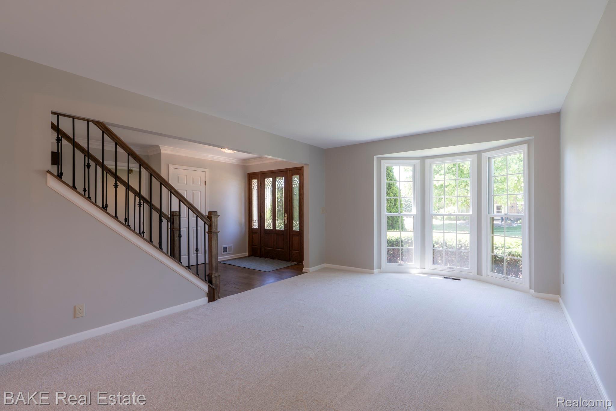 10000 Red Maple Drive