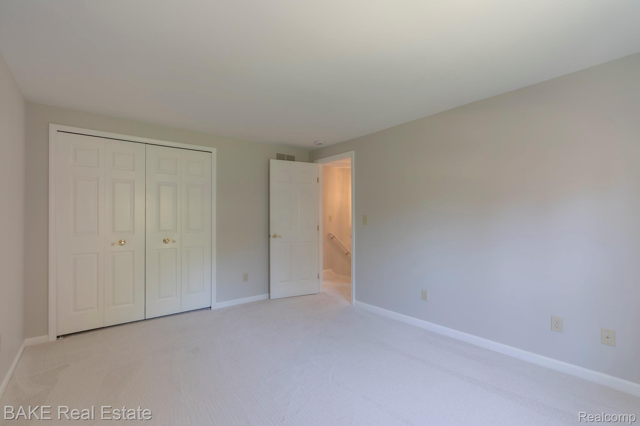 10000 Red Maple Drive