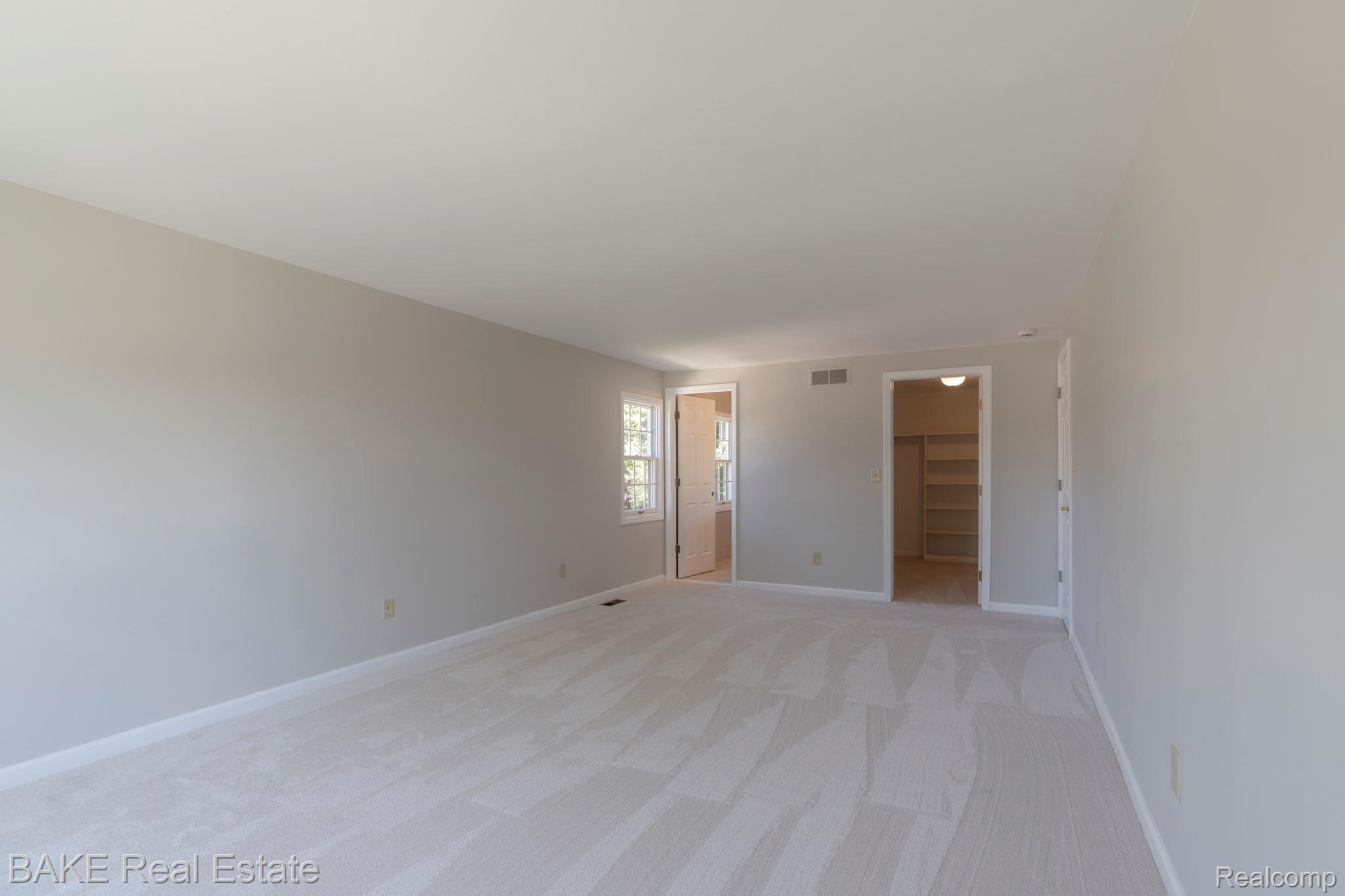 10000 Red Maple Drive