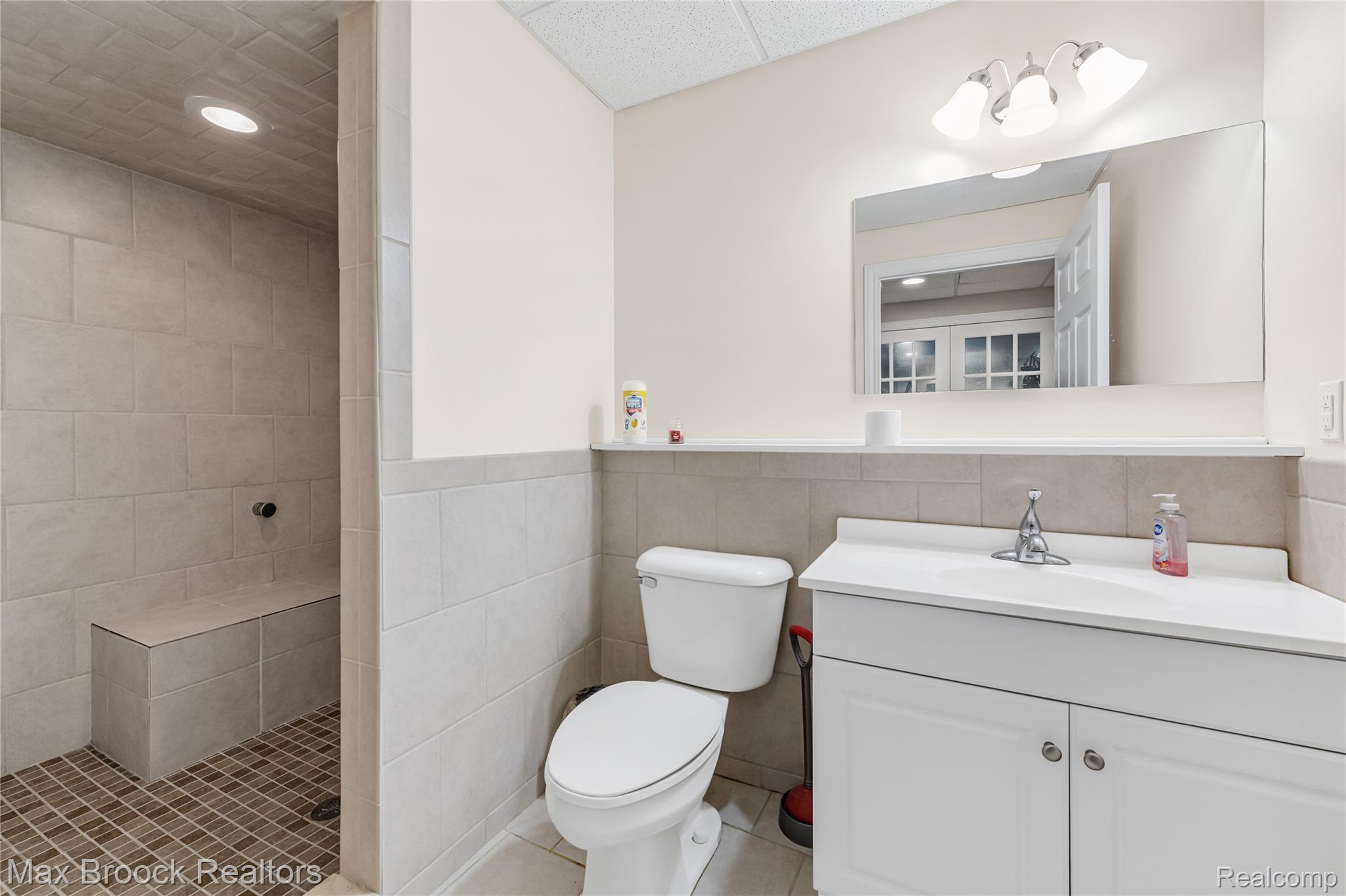 1171 Cambria Drive