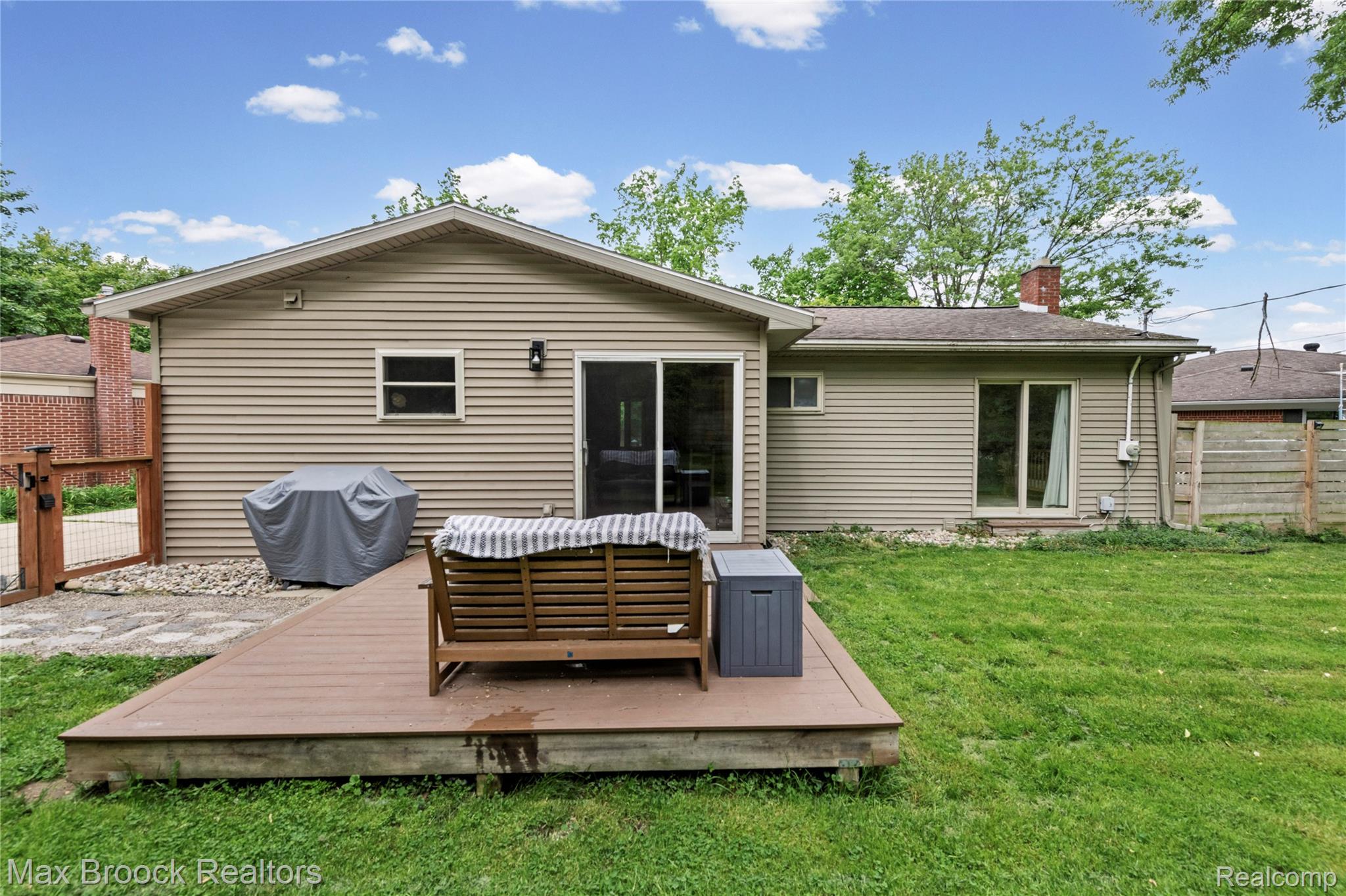 3550 Cushing Court