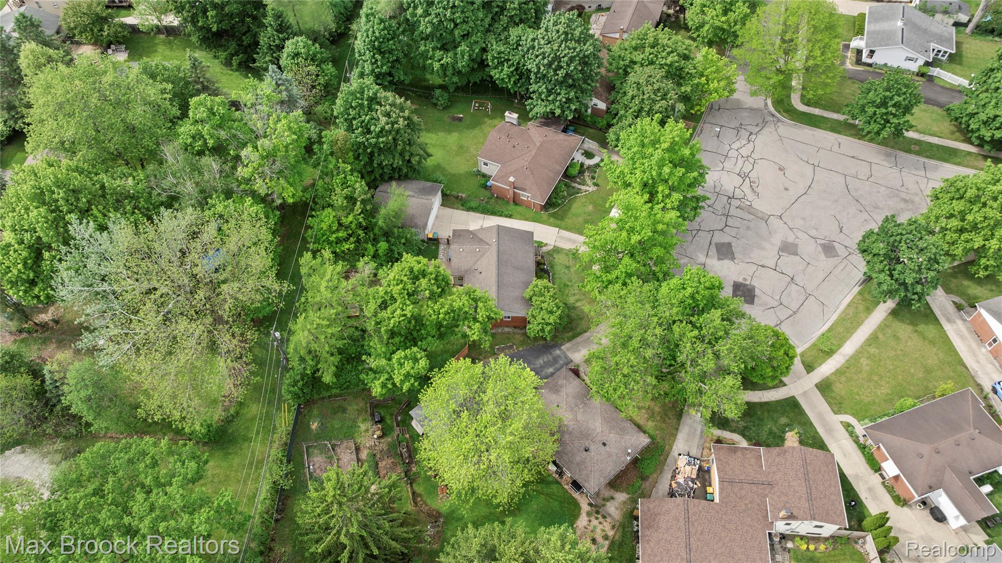 3550 Cushing Court