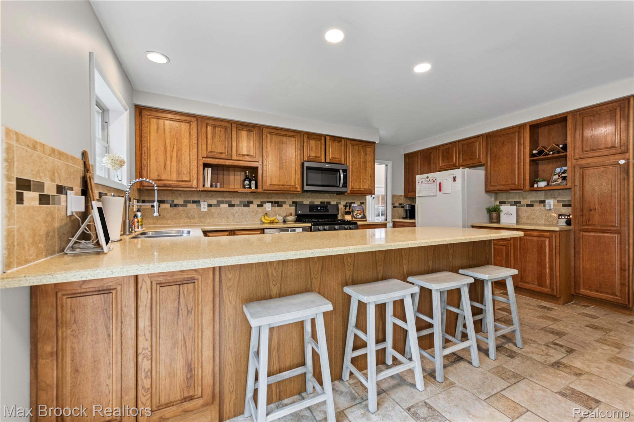 3550 Cushing Court