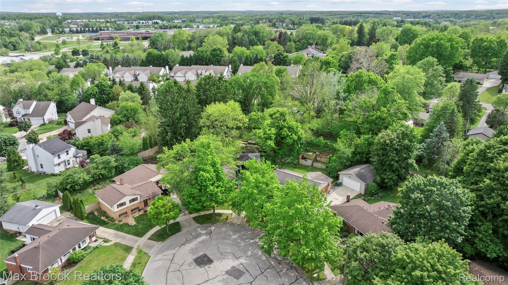 3550 Cushing Court