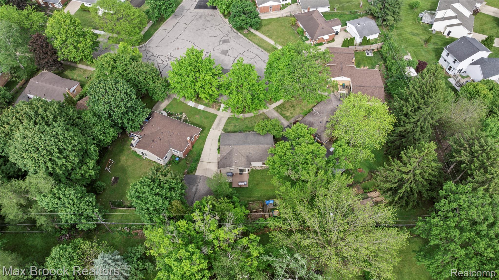 3550 Cushing Court