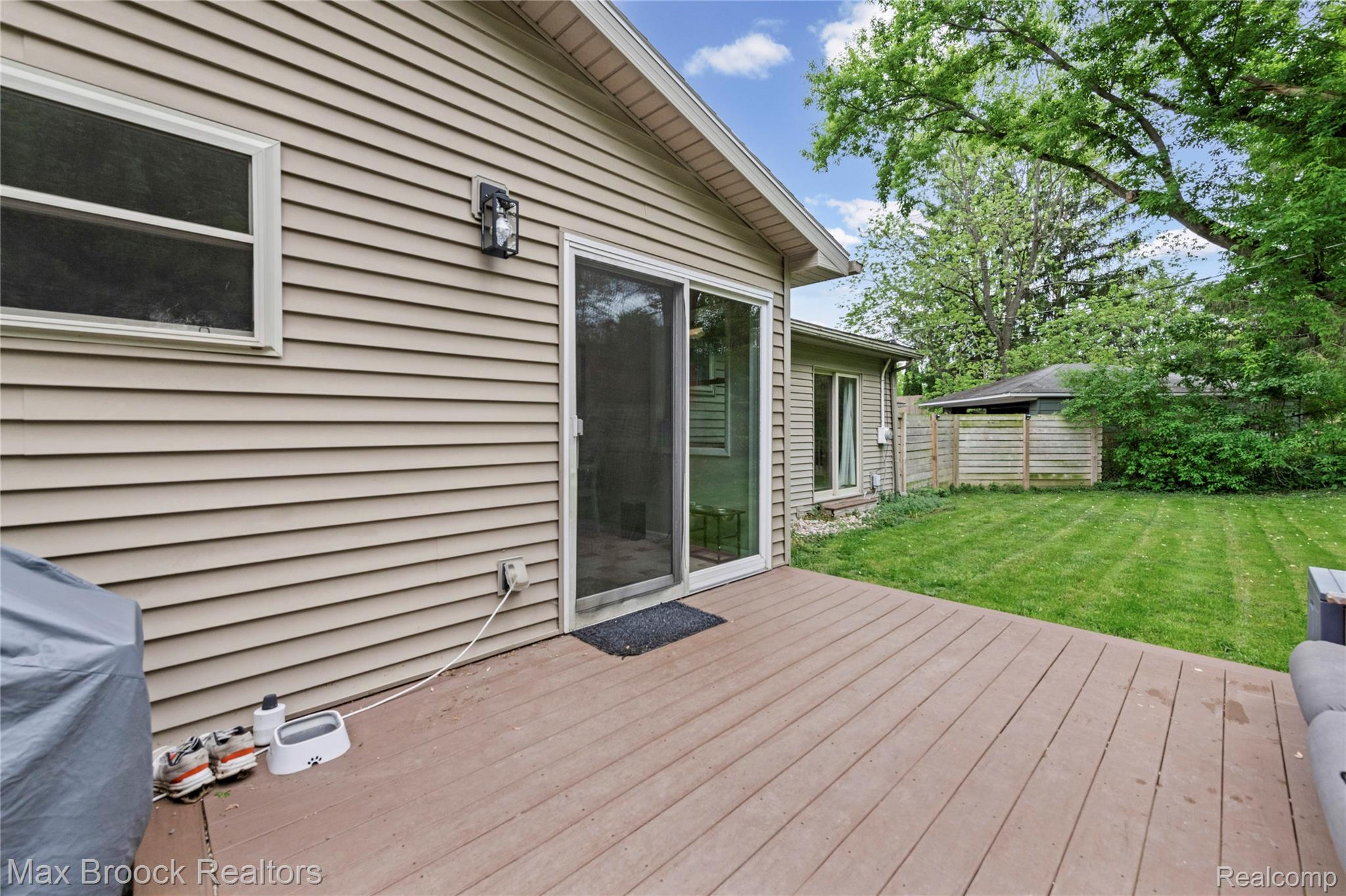 3550 Cushing Court