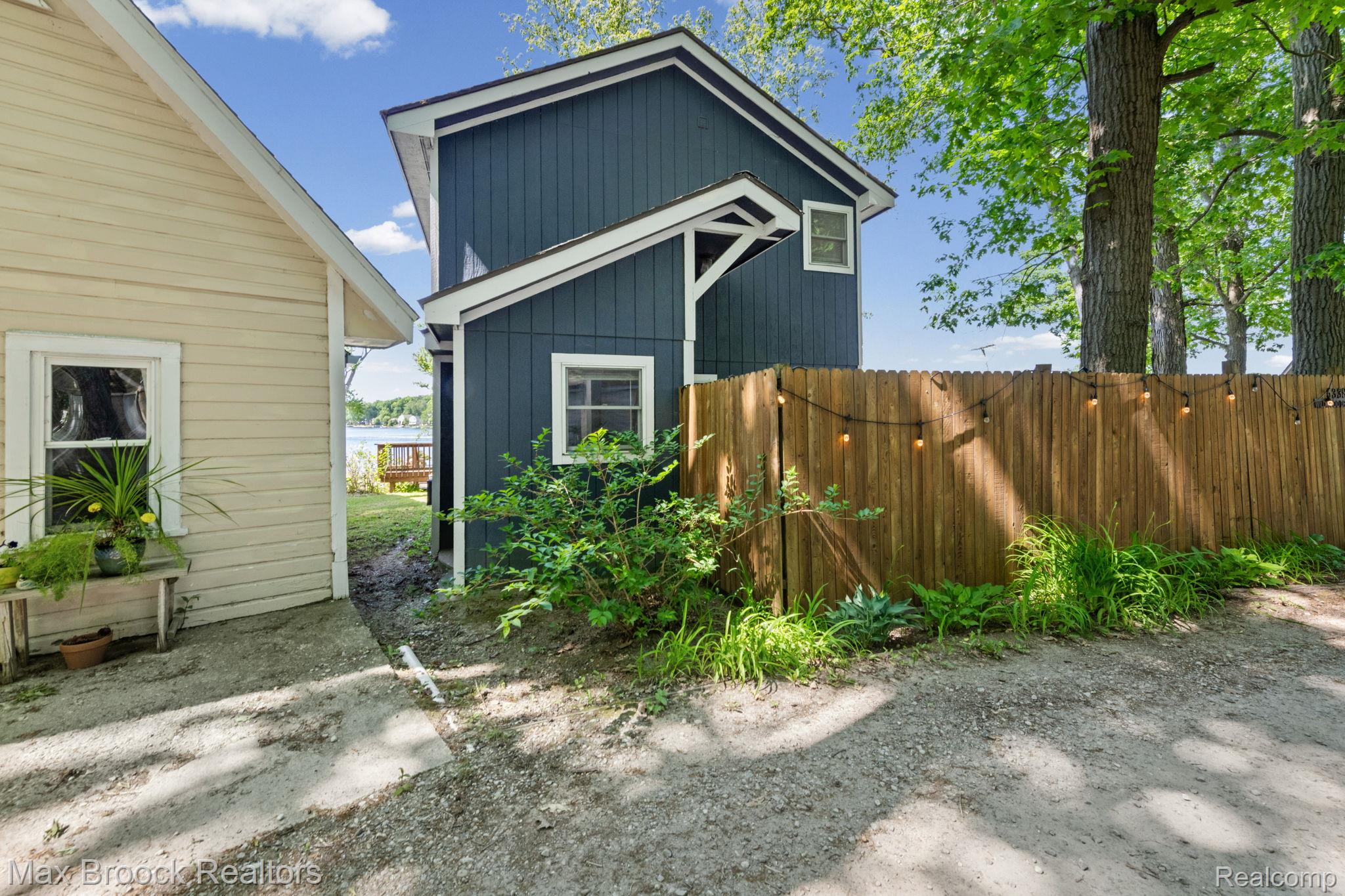 5338 Wildwood Drive