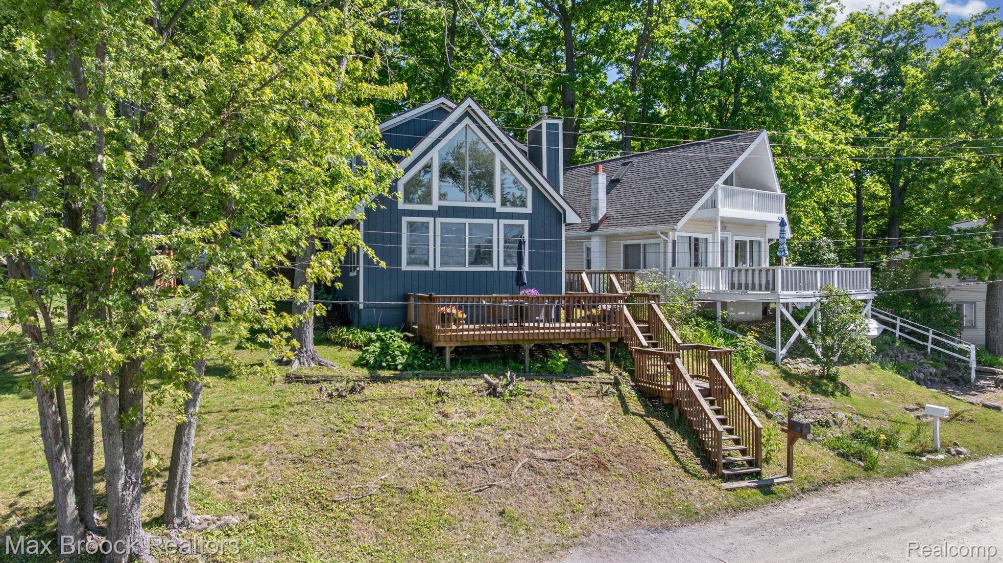 5338 Wildwood Drive