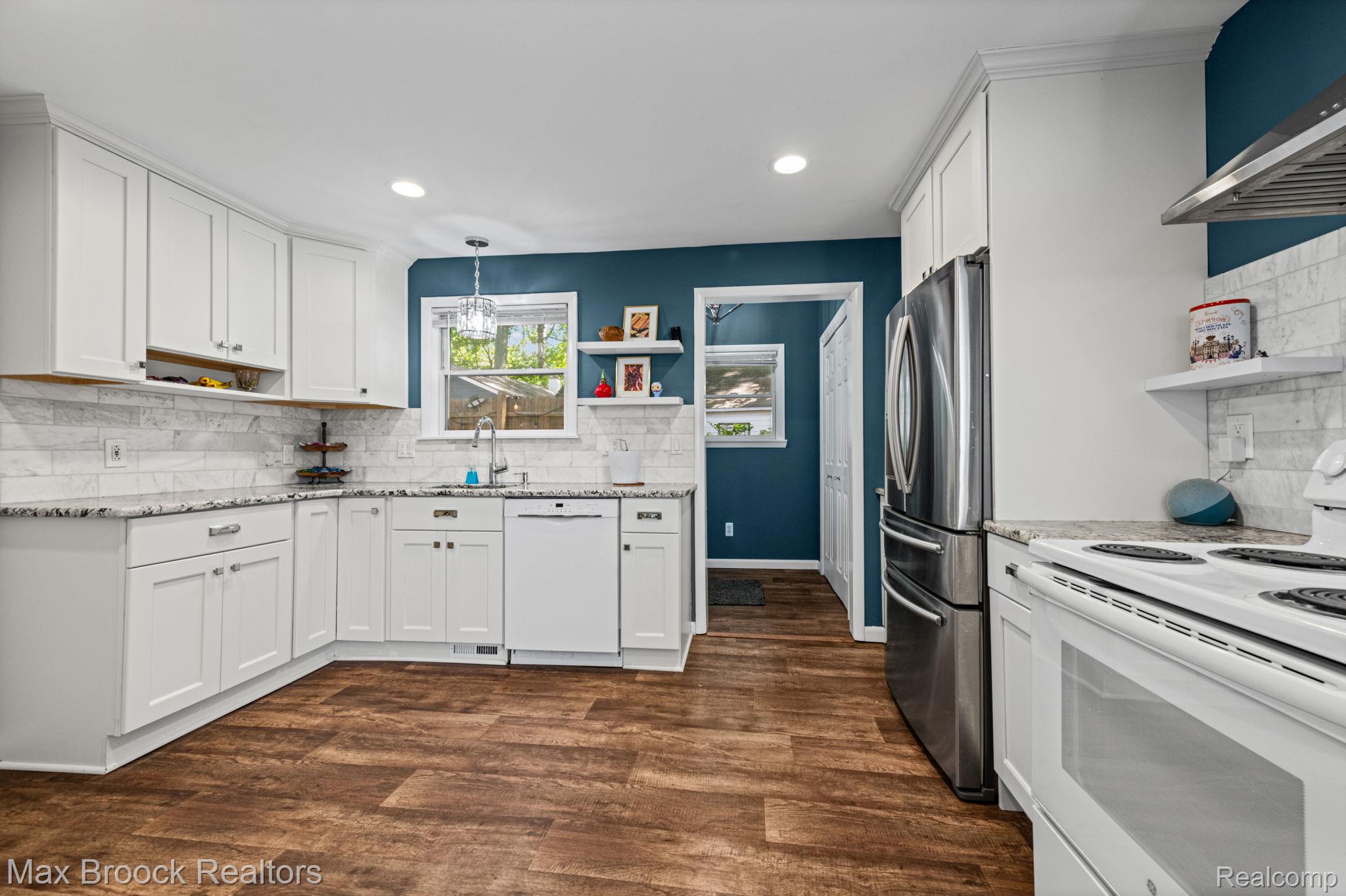 5338 Wildwood Drive