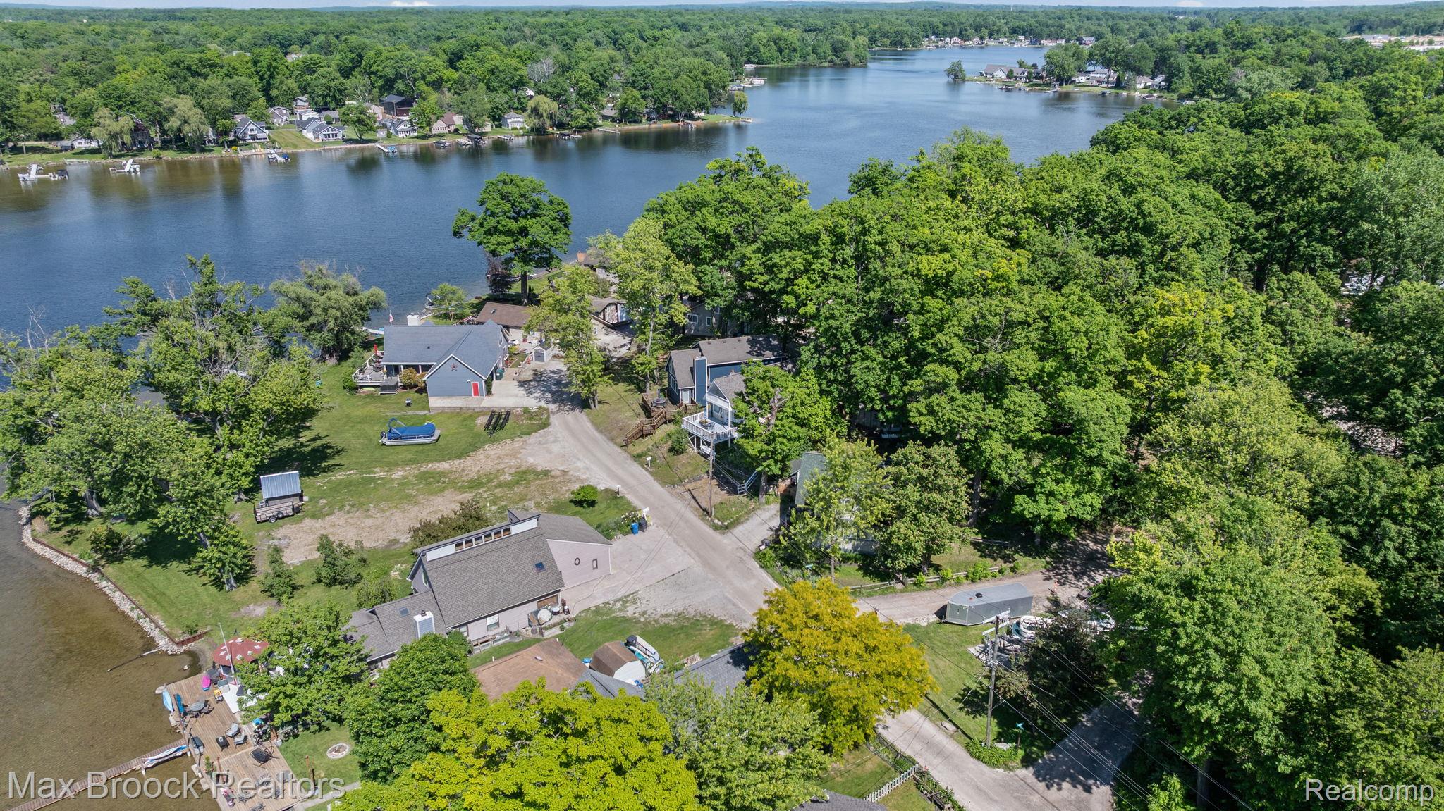 5338 Wildwood Drive