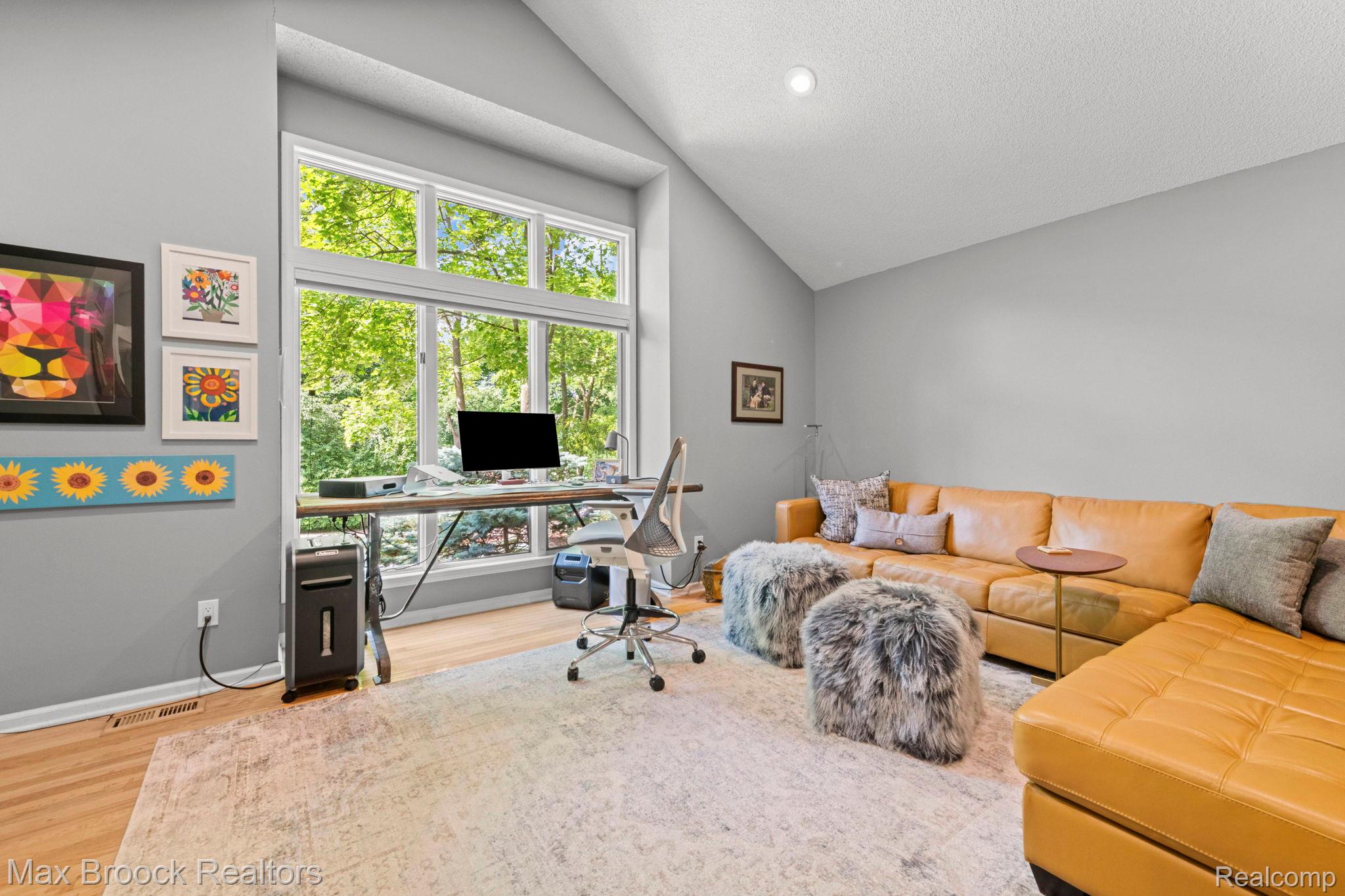 40360 Harmony Lane