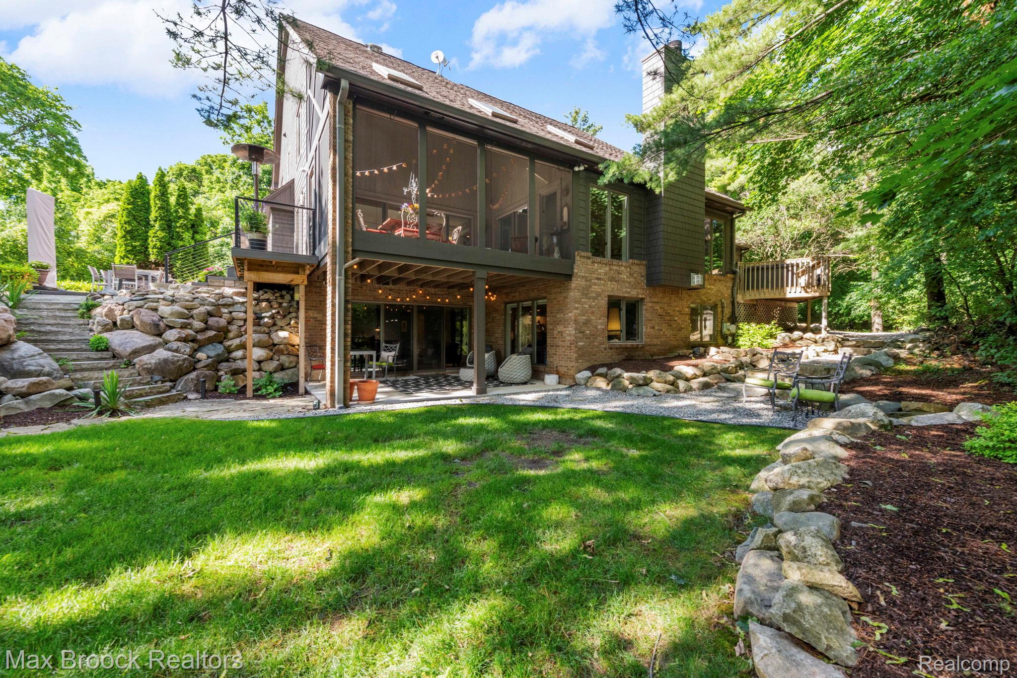 40360 Harmony Lane