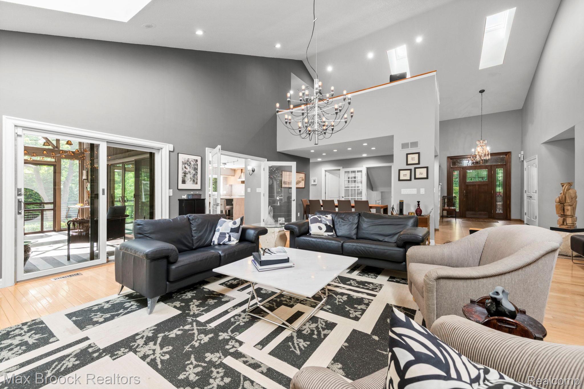 40360 Harmony Lane