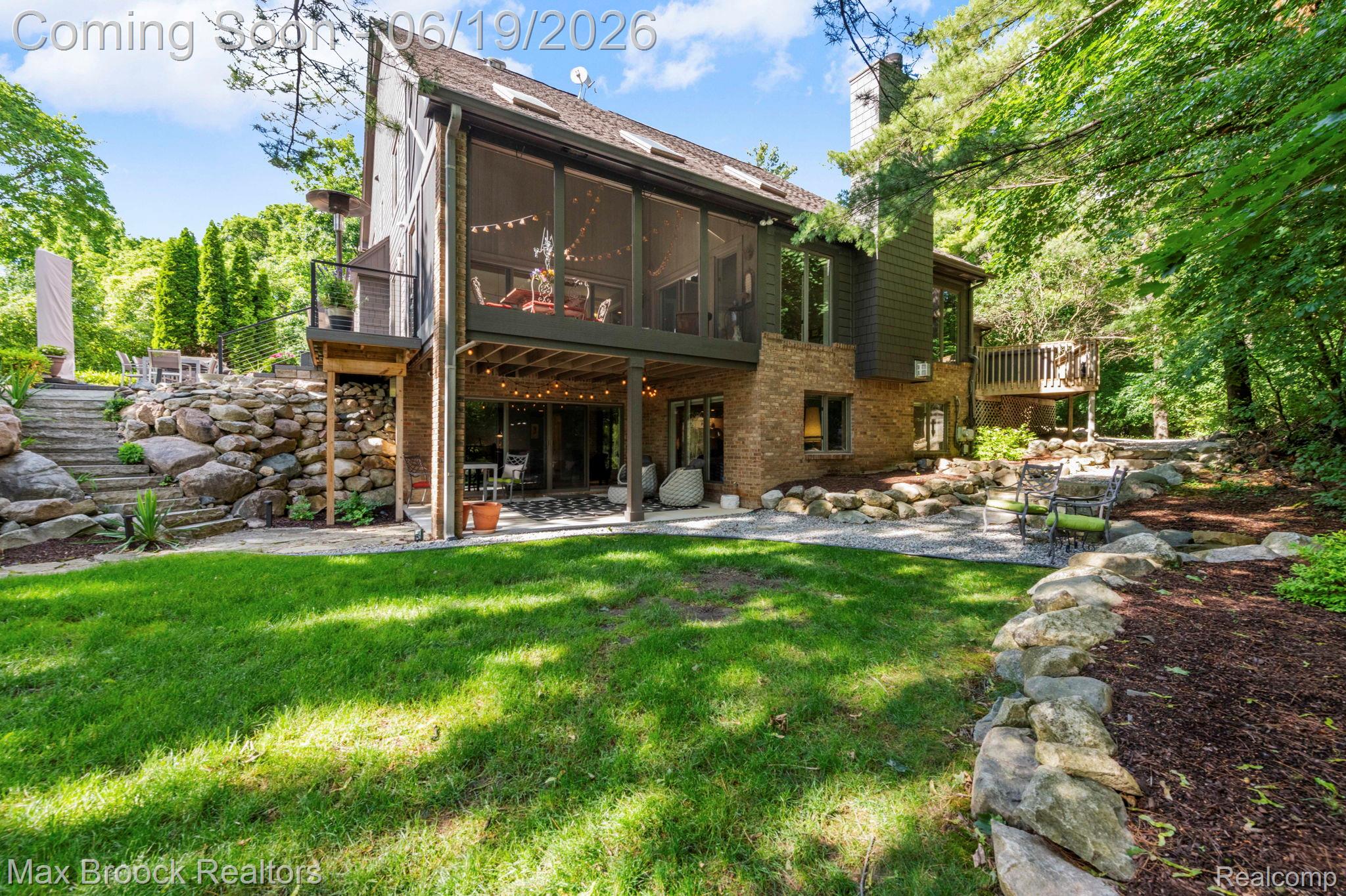40360 Harmony Lane