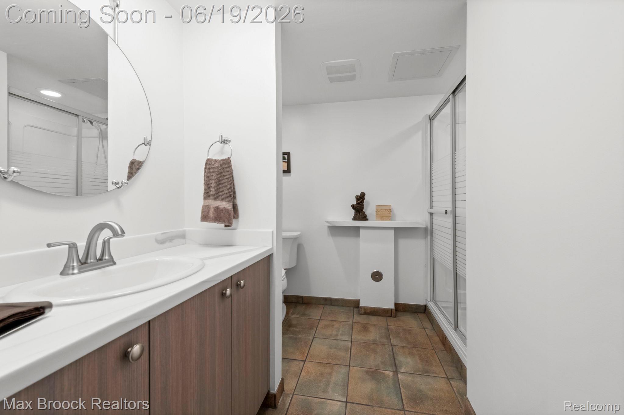 40360 Harmony Lane