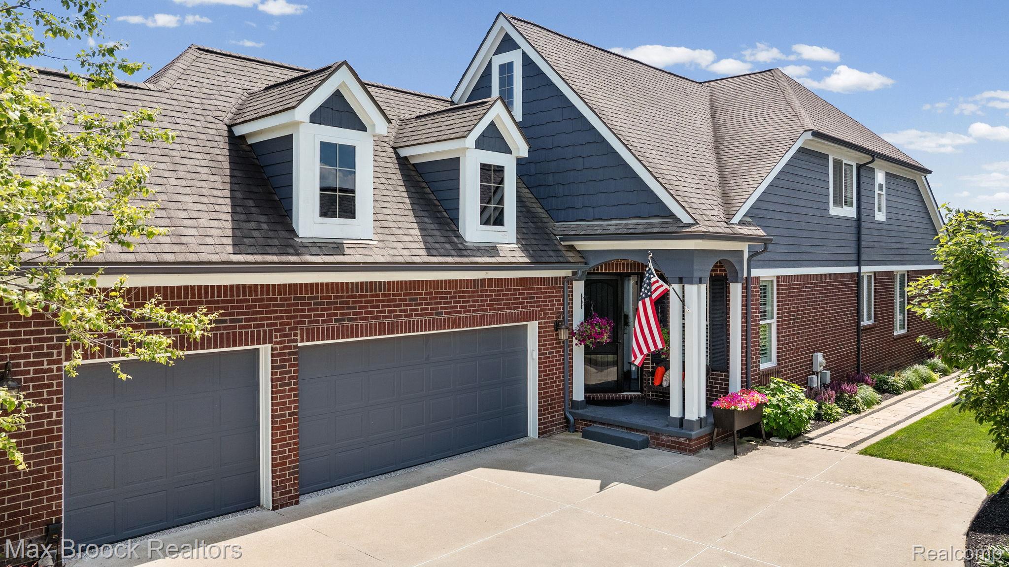 10812 Waterfall Court