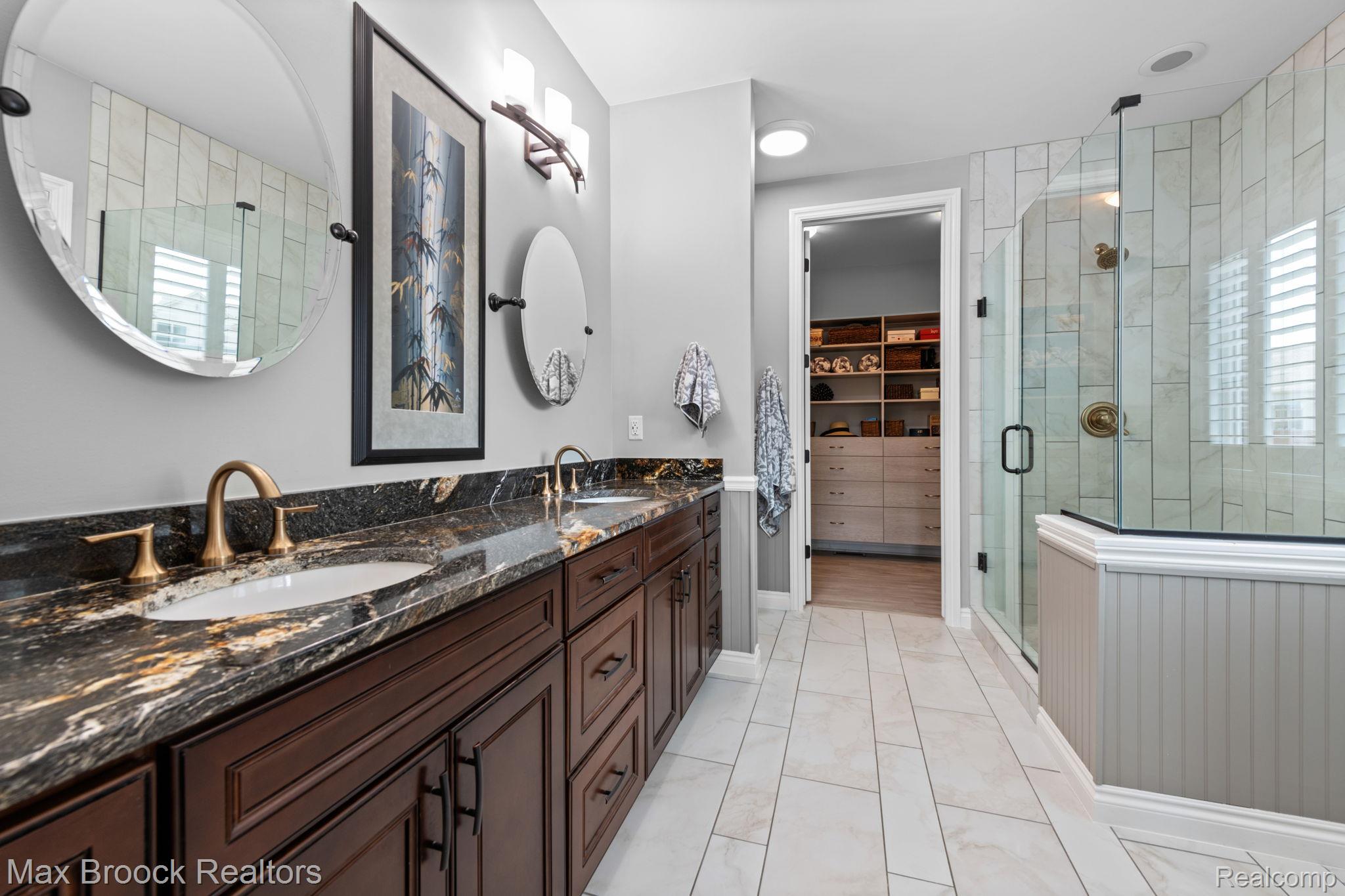 10812 Waterfall Court