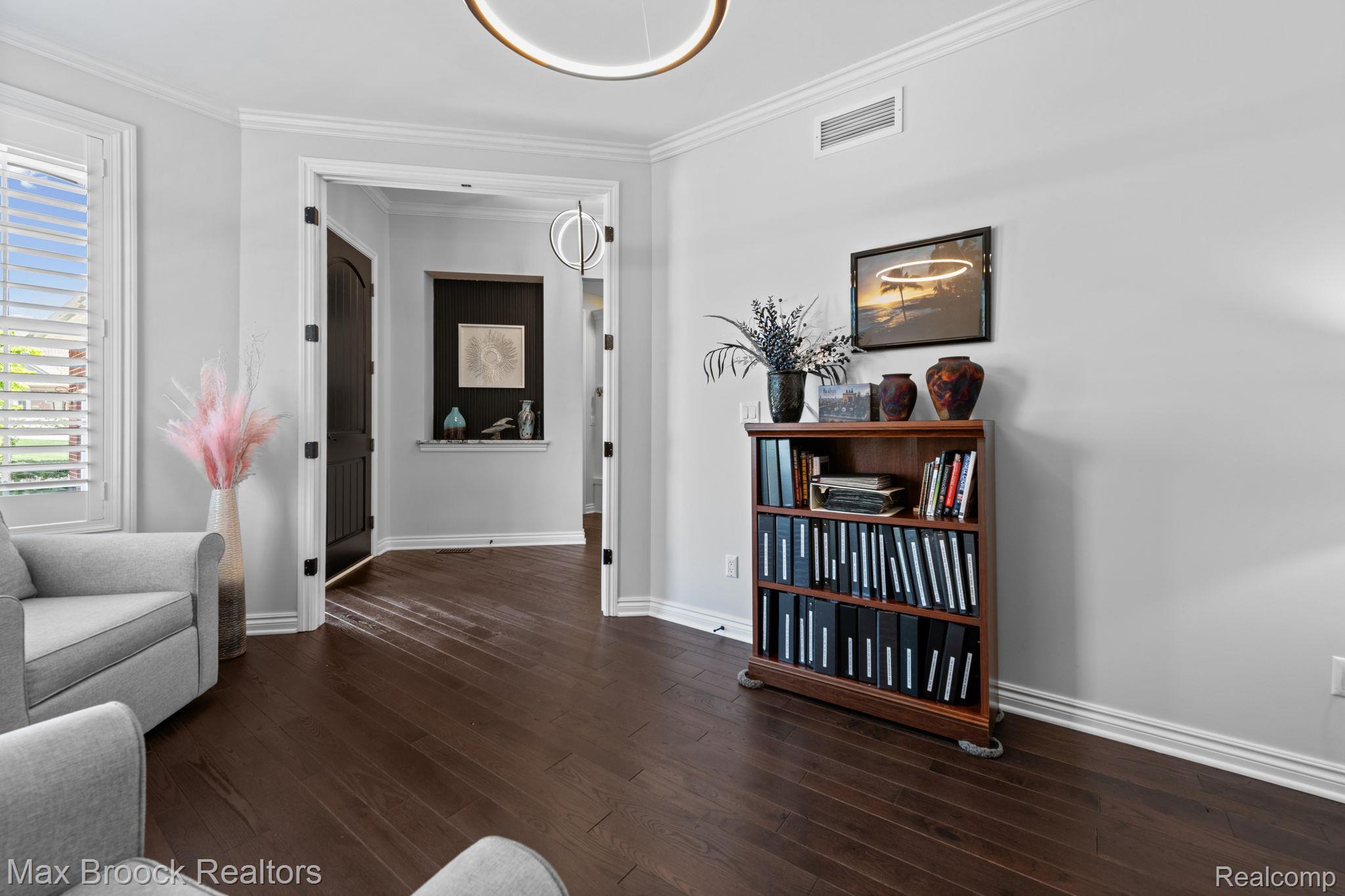 10812 Waterfall Court