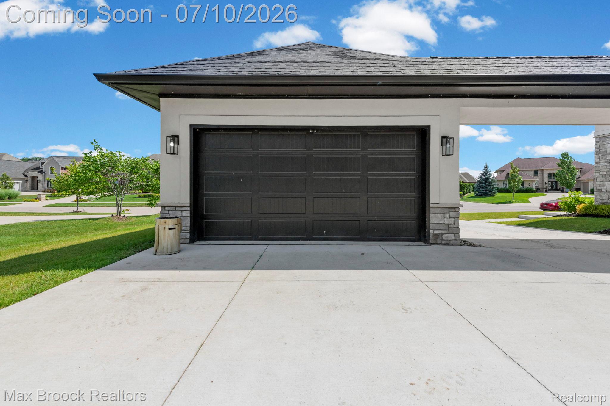 10464 Stoney Point Drive