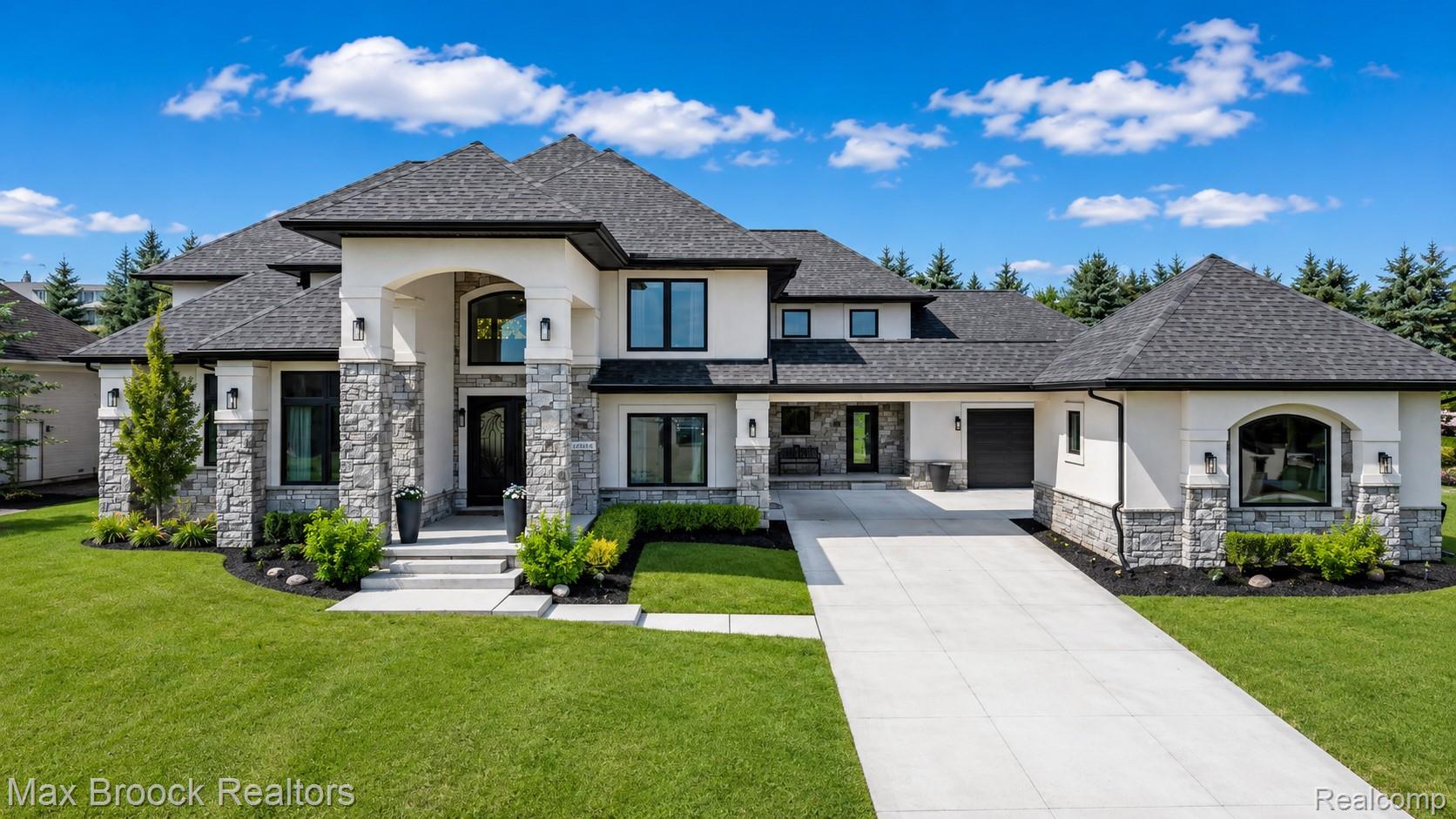 10464 Stoney Point Drive