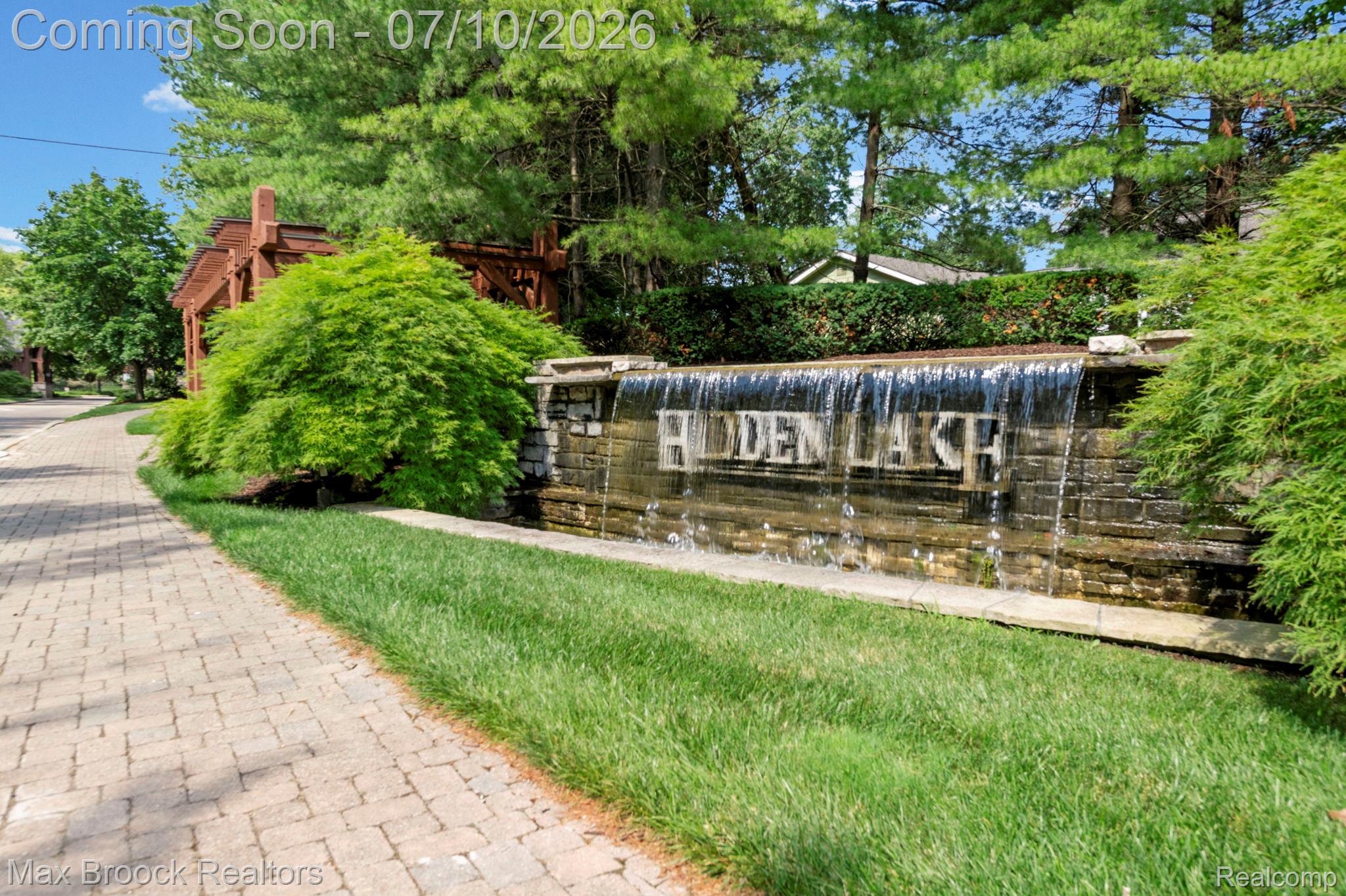 10464 Stoney Point Drive